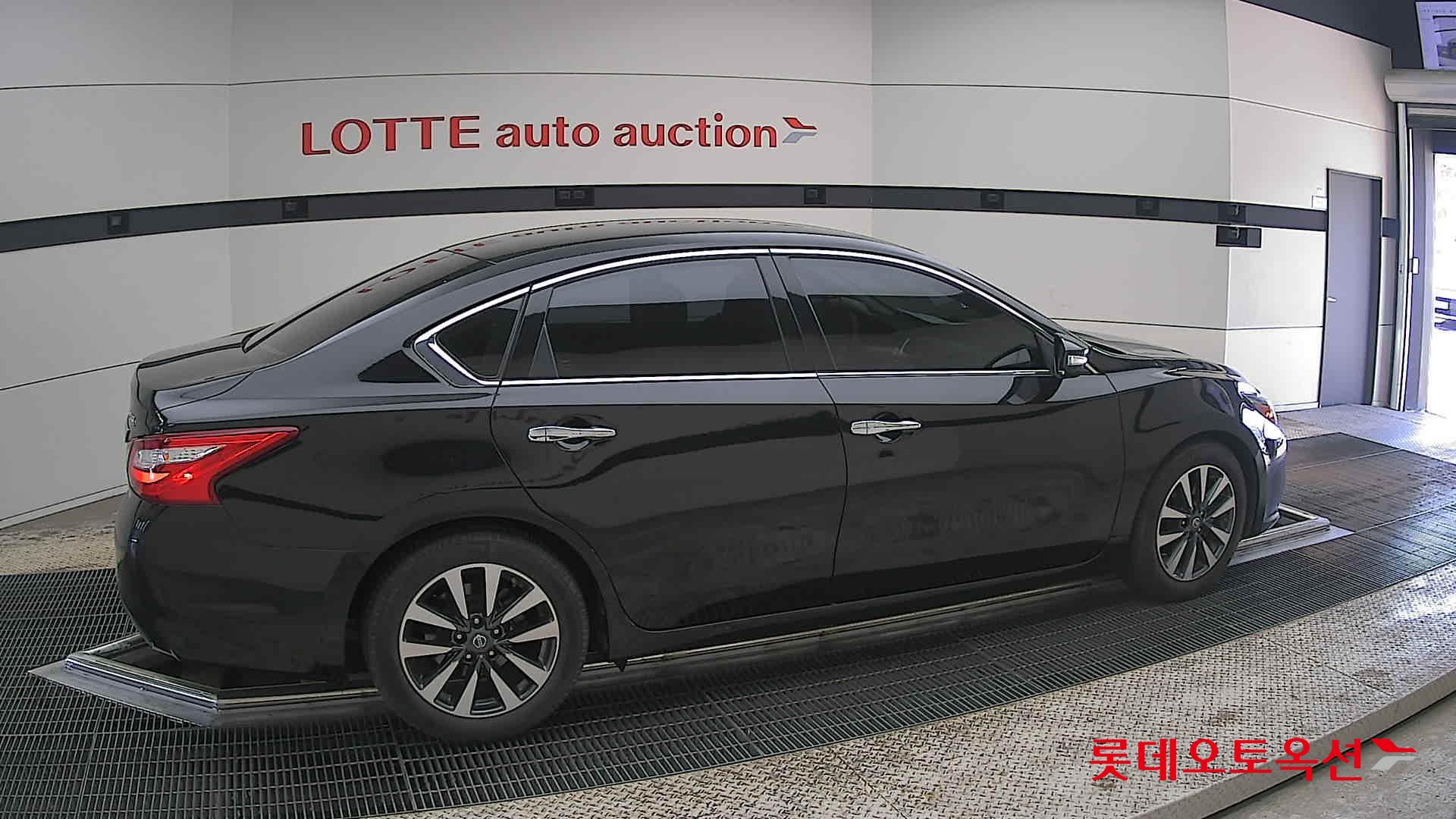 NISSAN 알티마 - 20