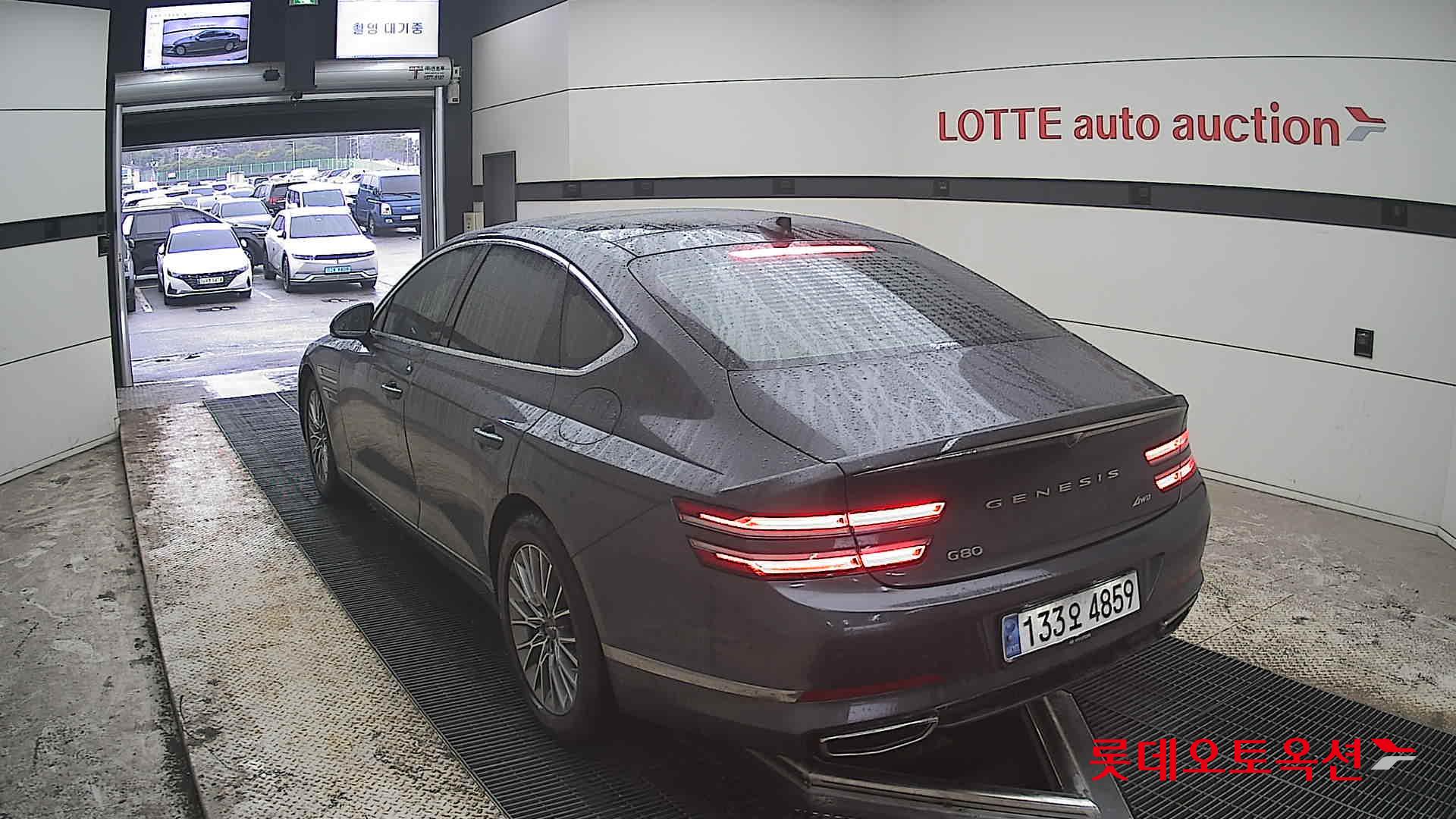 Genesis G80 - 16