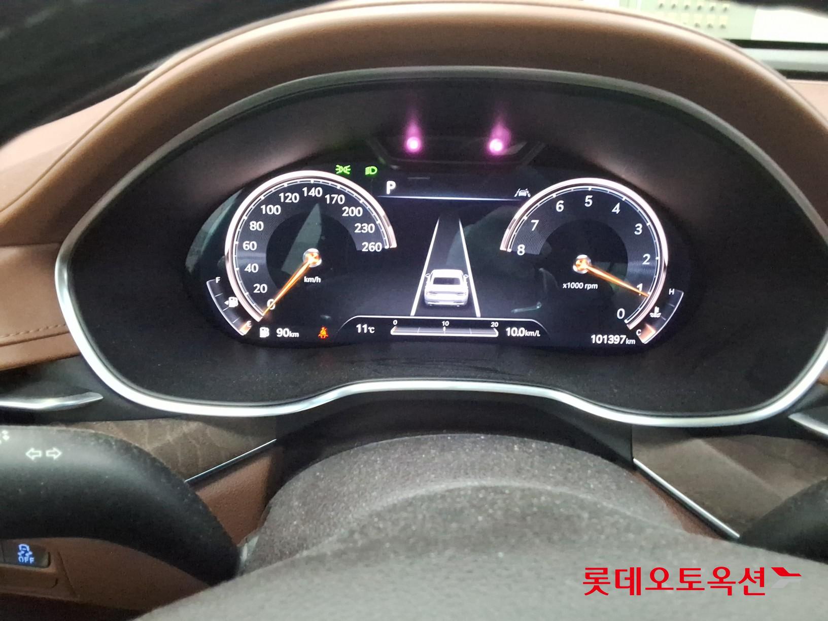 Genesis G80 - 30