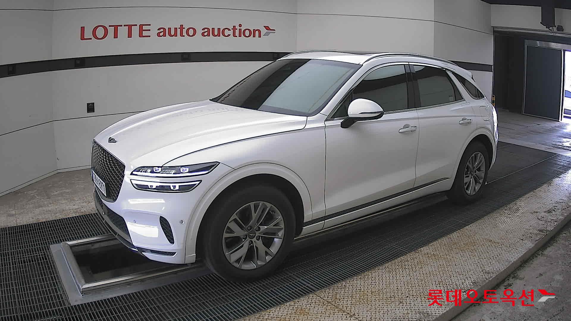 جينيسيس GV70 2021 - صورة 11