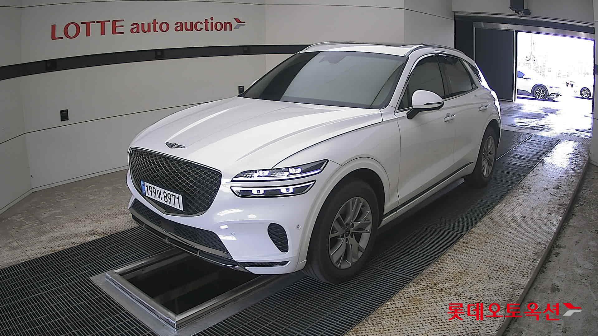 جينيسيس GV70 2021 - صورة 3