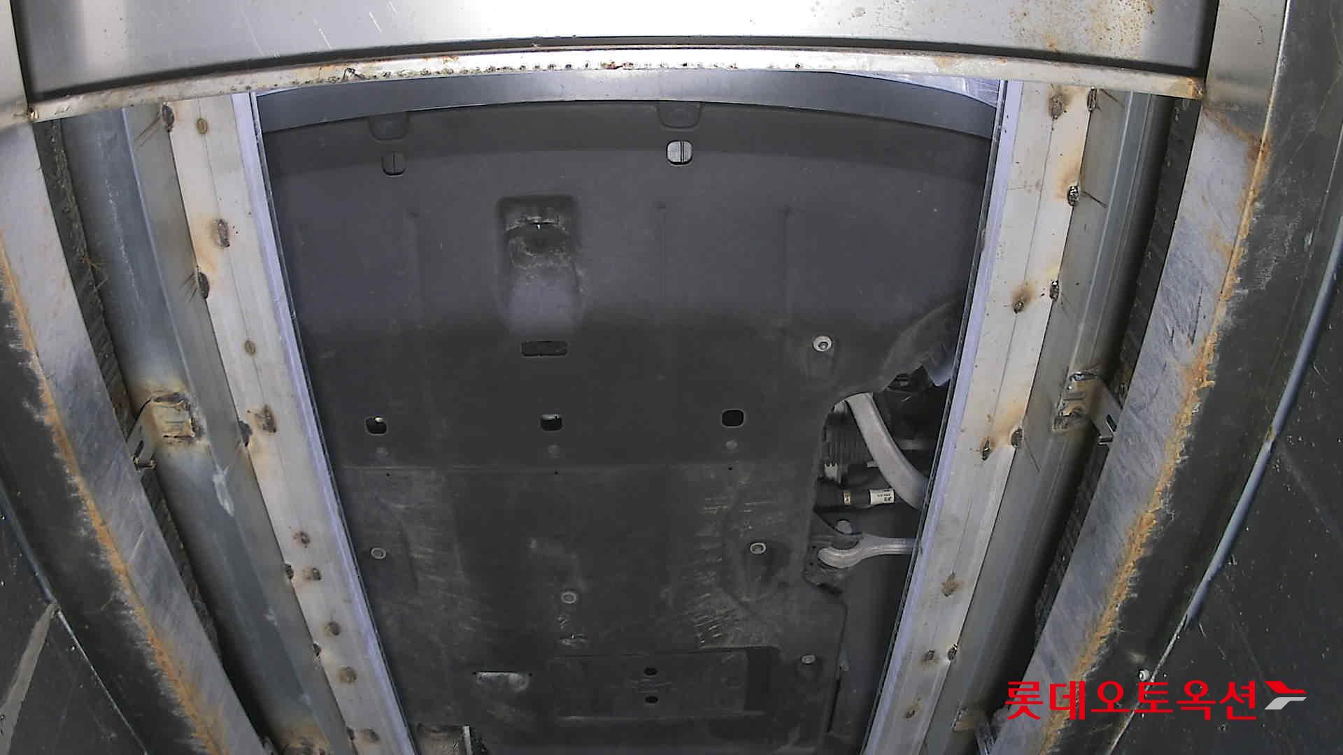 جينيسيس GV70 2021 - صورة 8