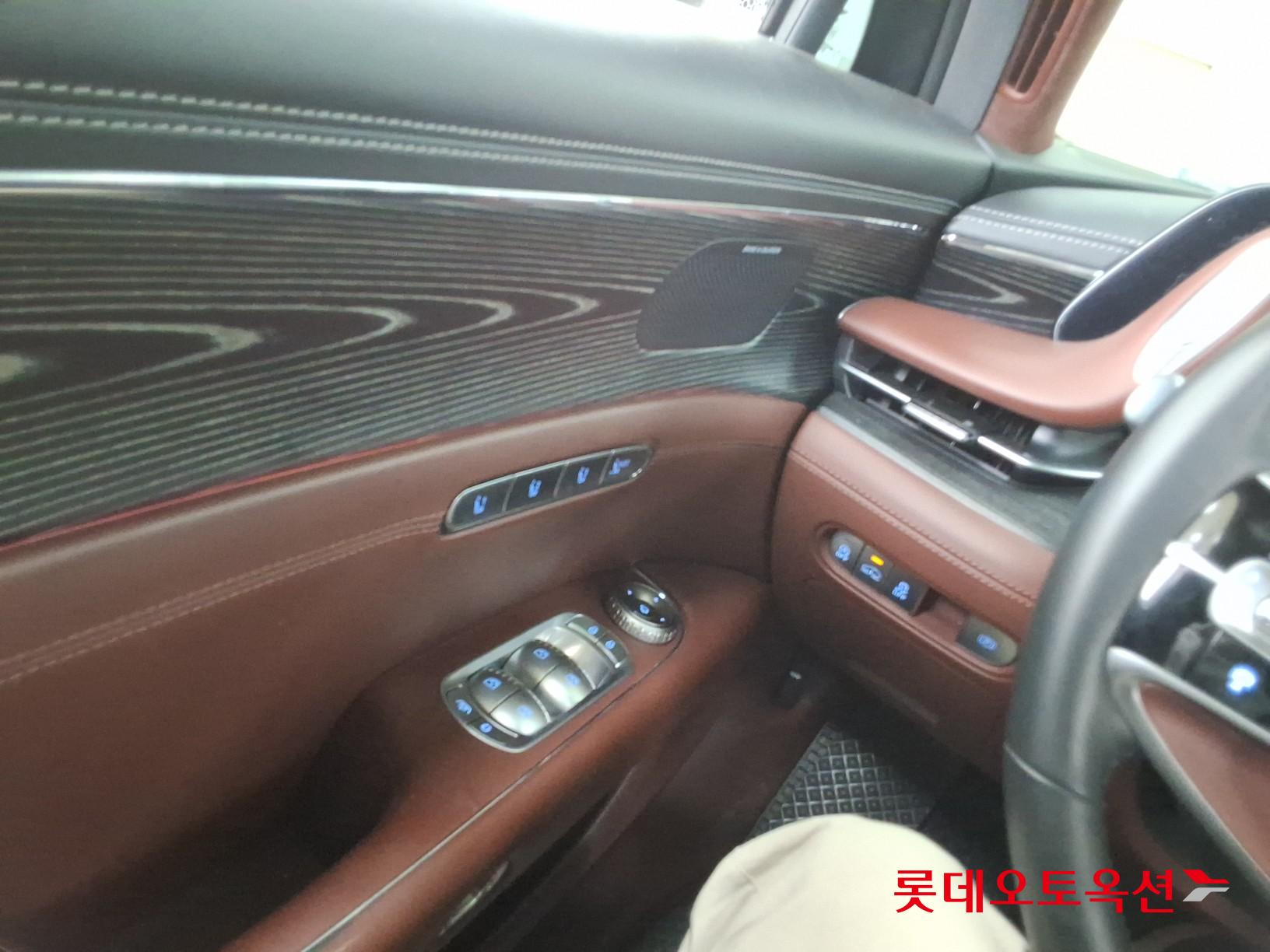 제네시스 G90 - 29