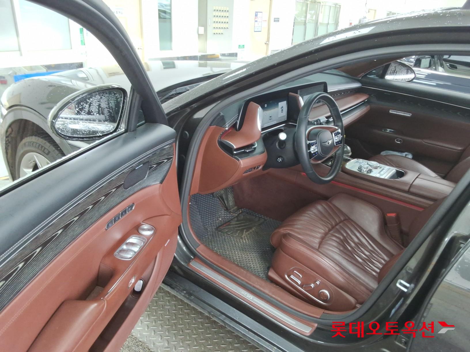 제네시스 G90 - 35
