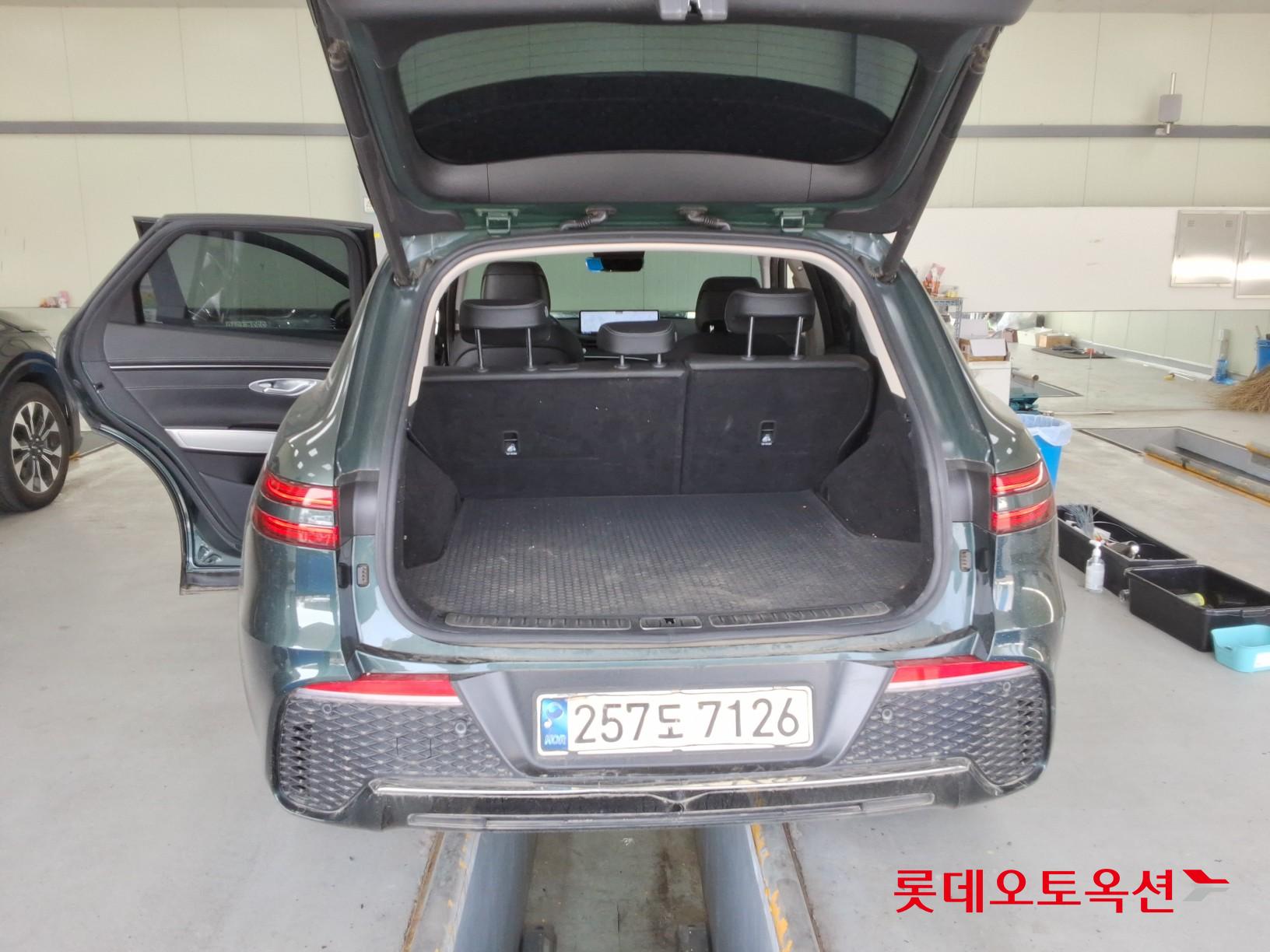 Genesis GV70 2021 - Image 9