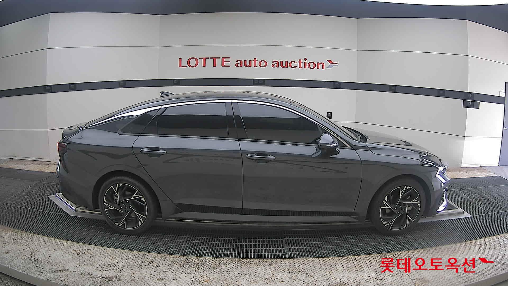 Kia K5 2024 - Image 21