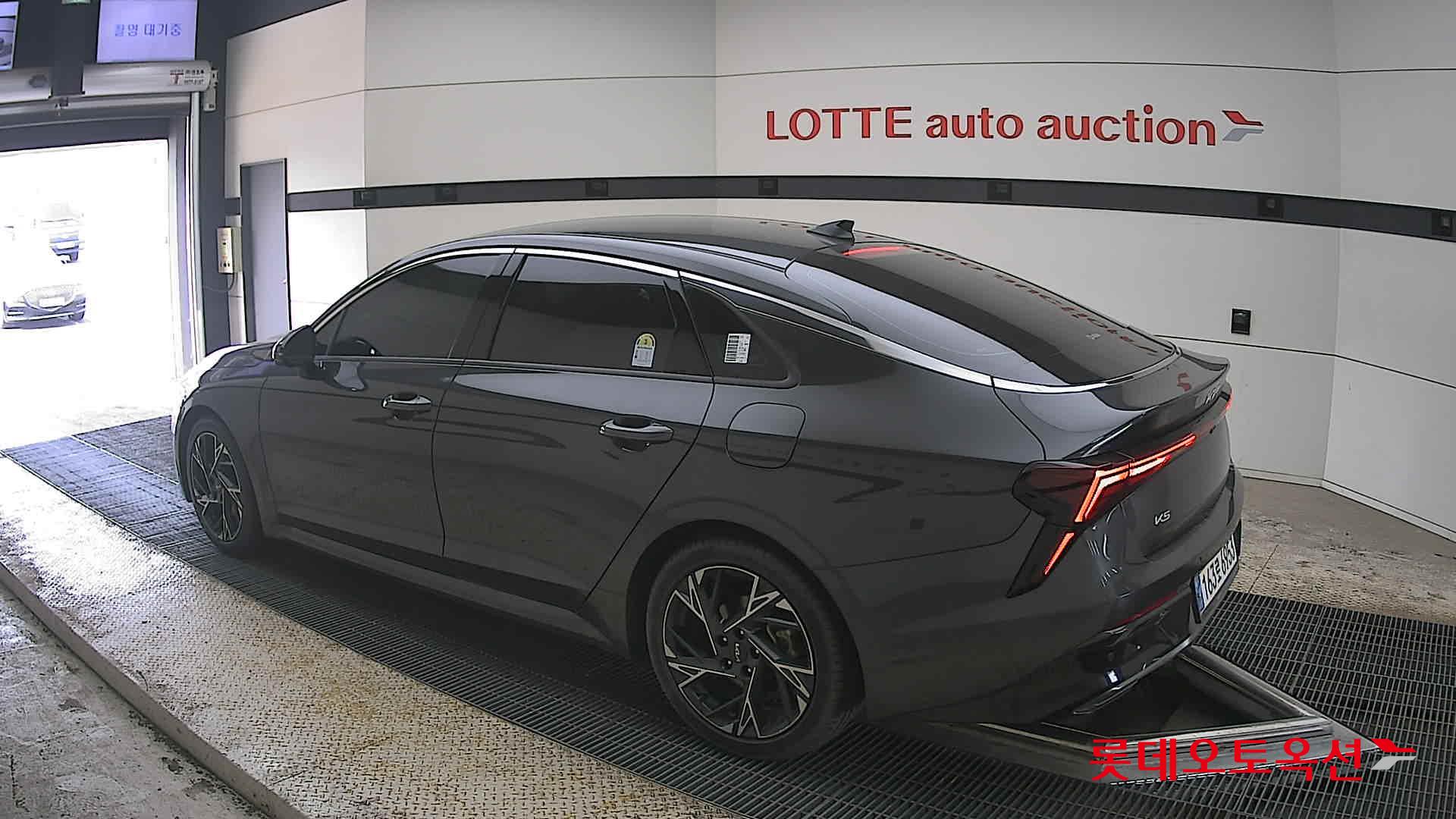 Kia K5 2024 - Image 15