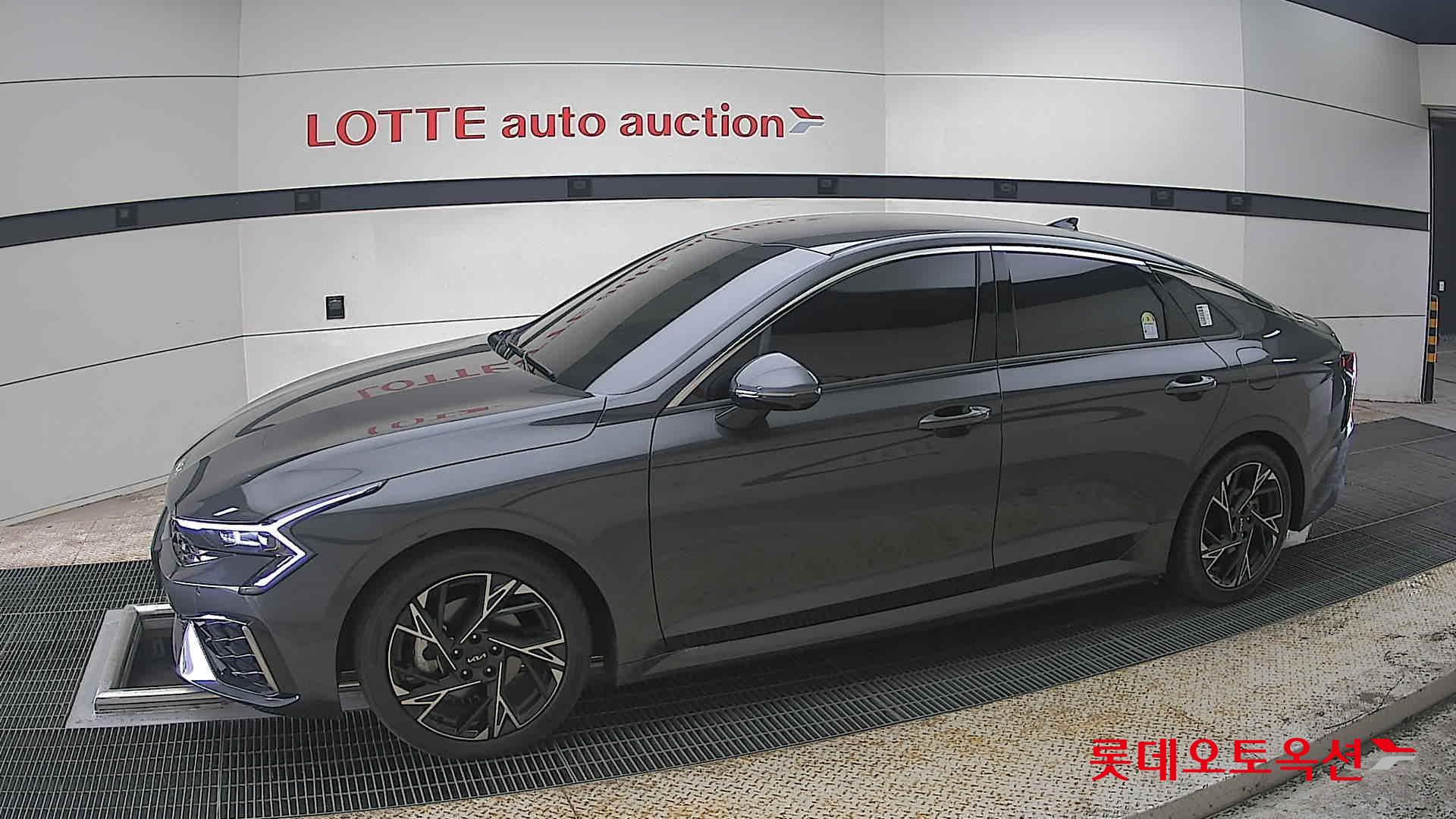 Kia K5 2024 - Image 12