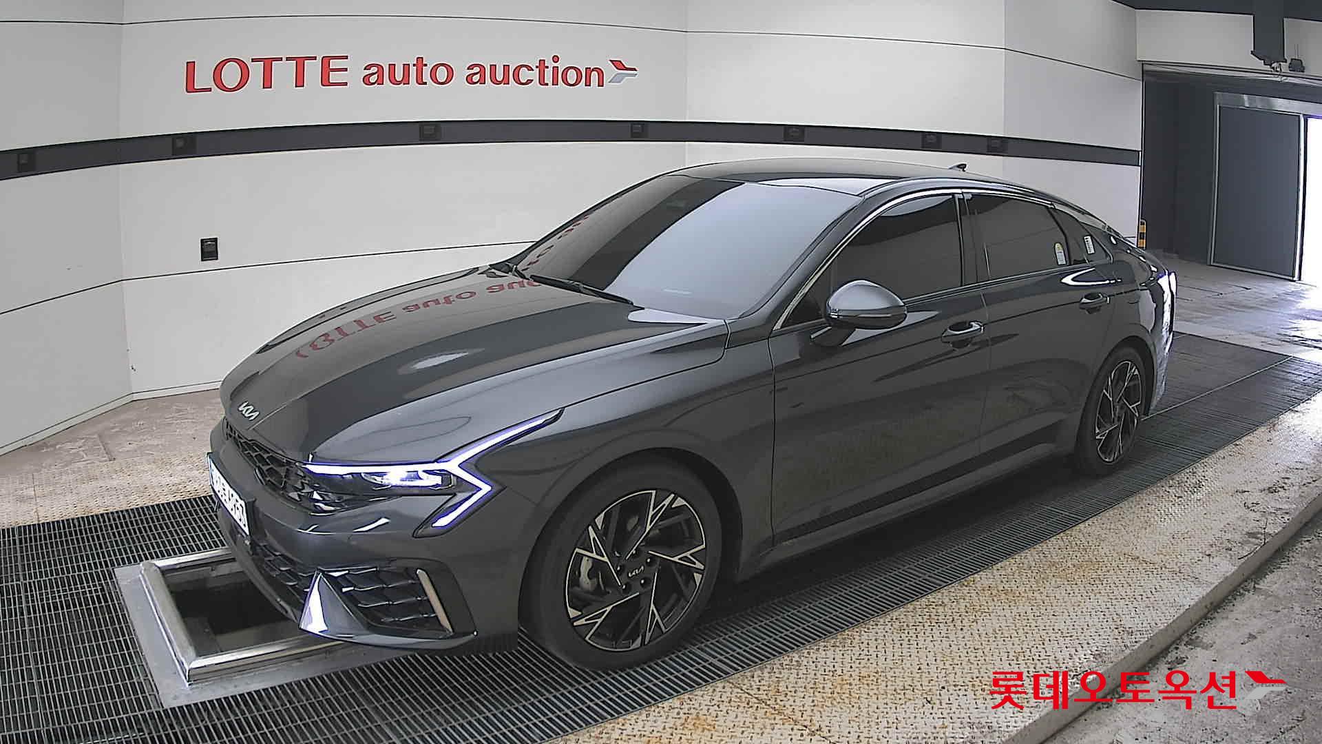 Kia K5 2024 - Image 11