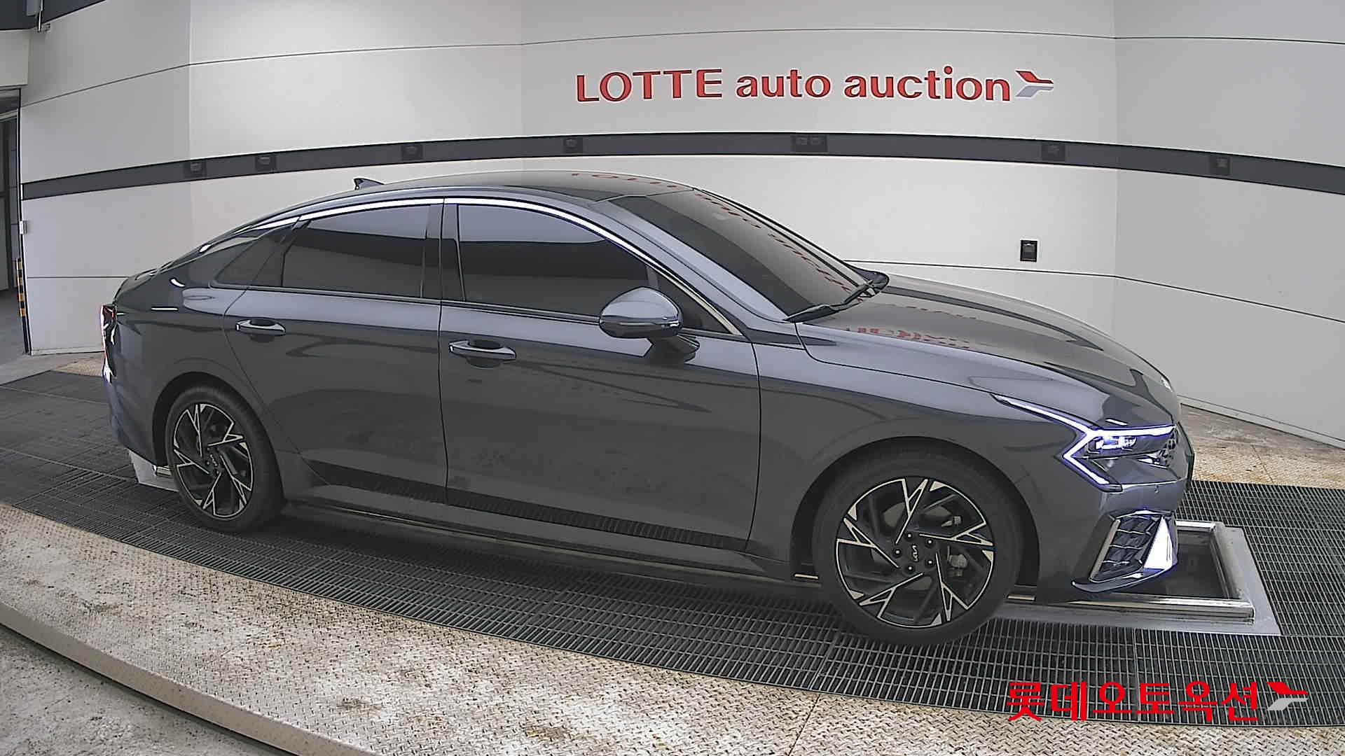 Kia K5 2024 - Image 22