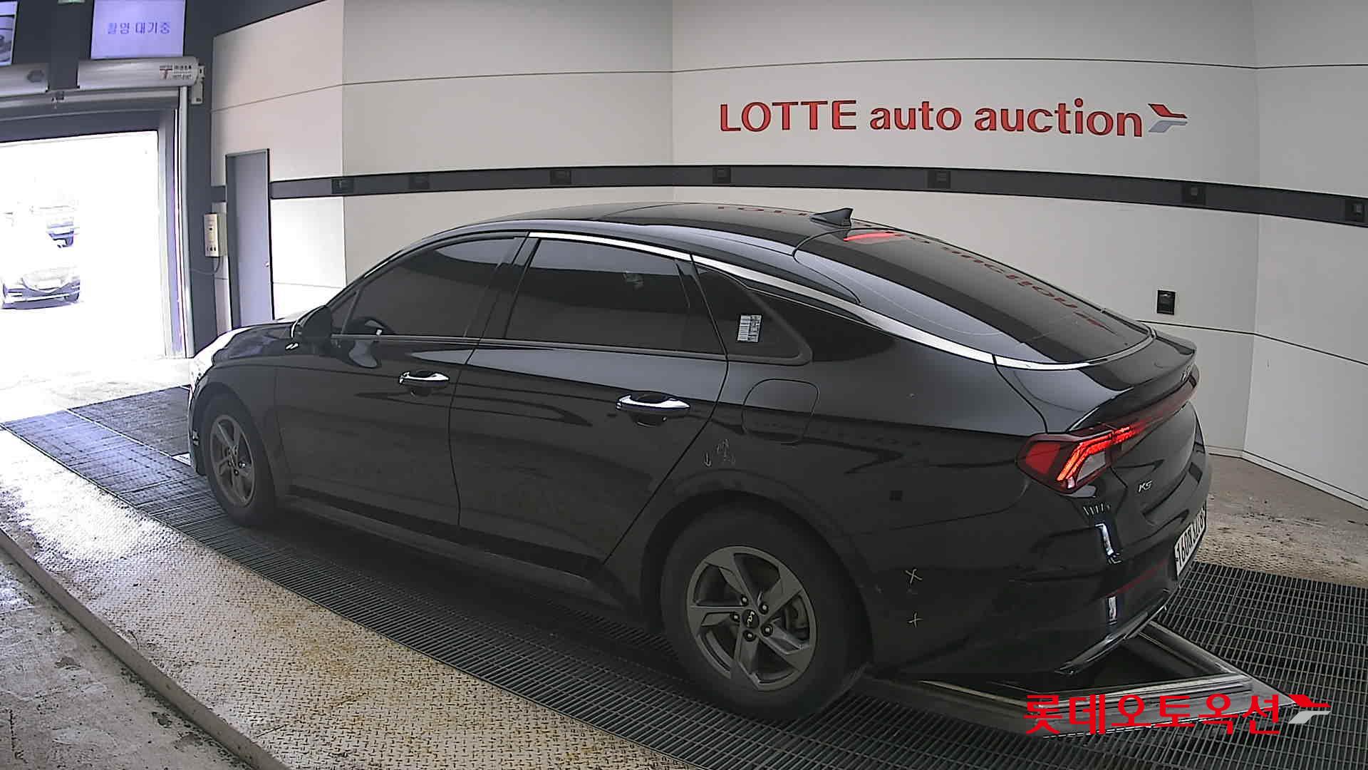 كيا K5 2022 - صورة 15