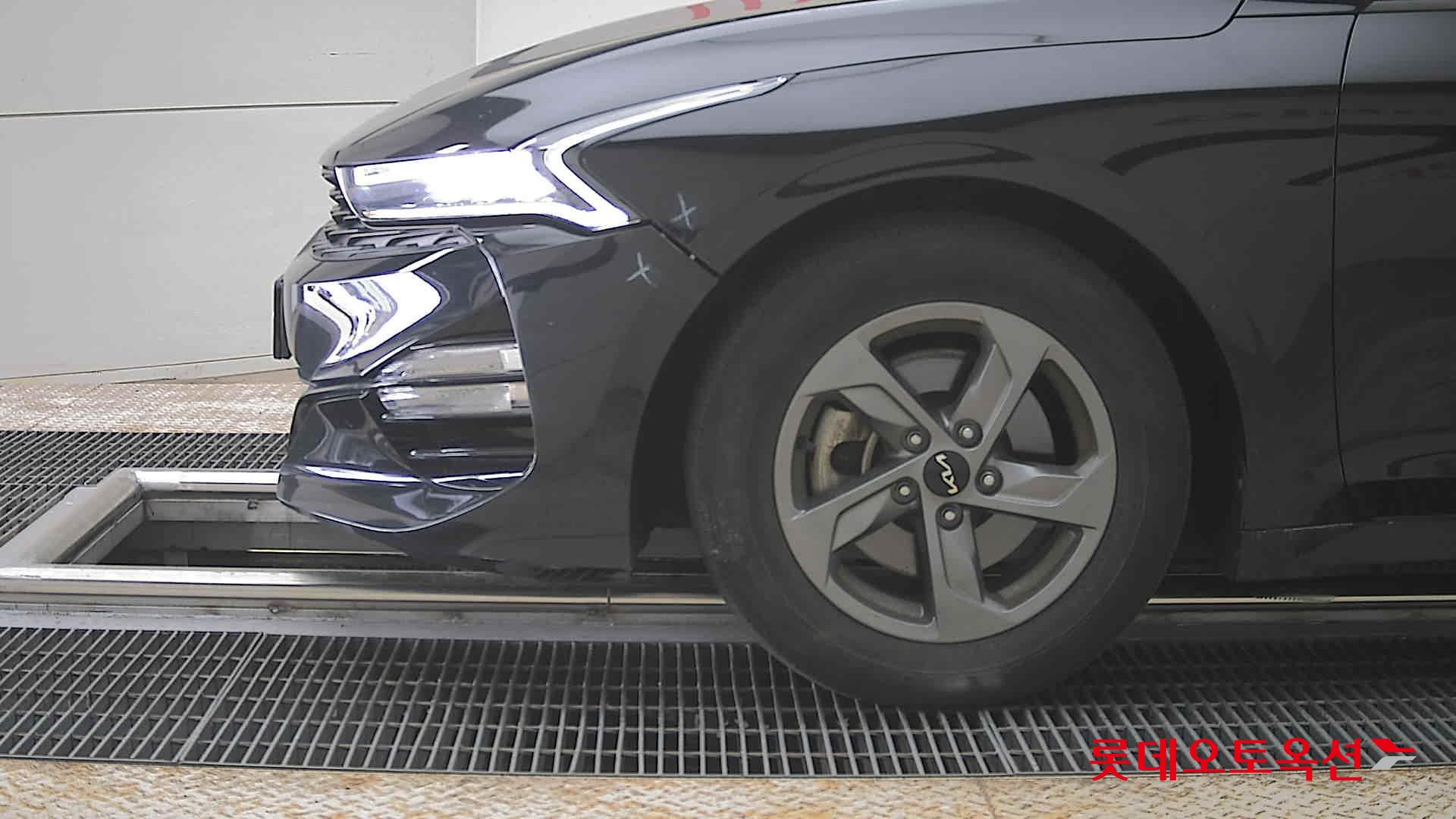 كيا K5 2022 - صورة 25