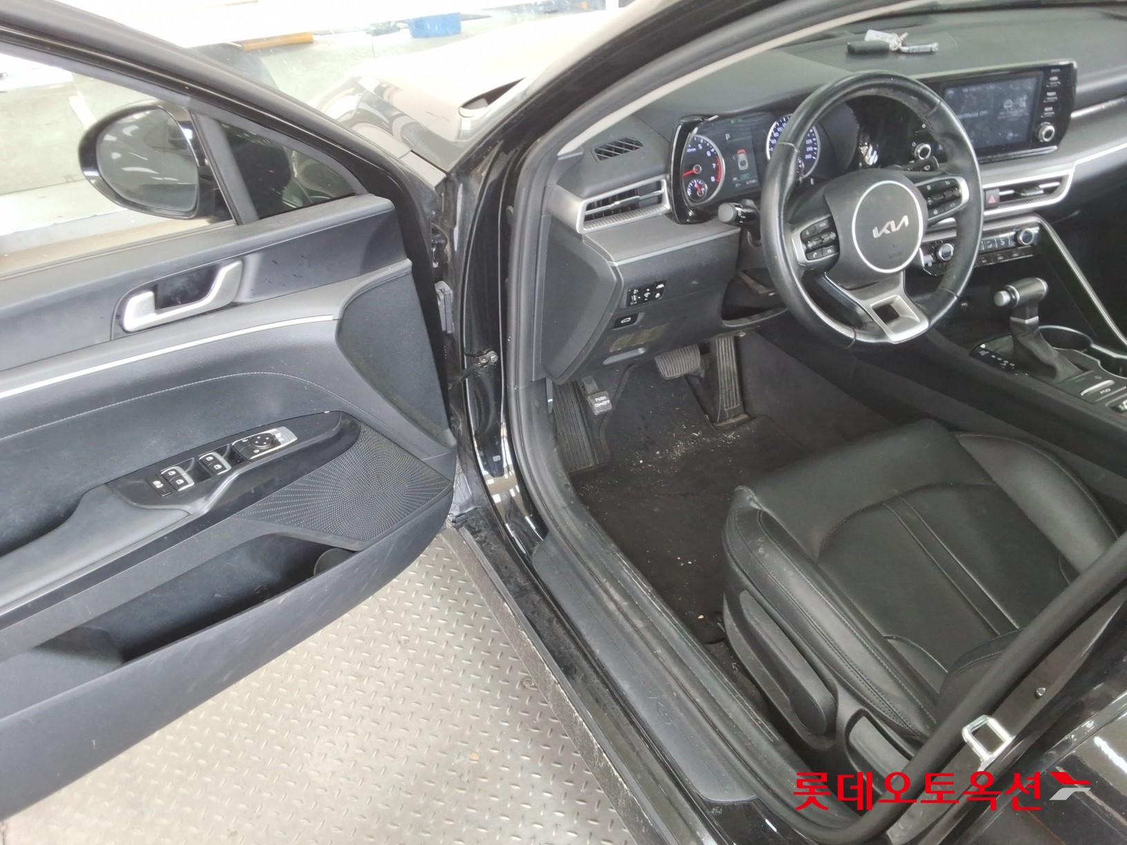 كيا K5 2022 - صورة 37