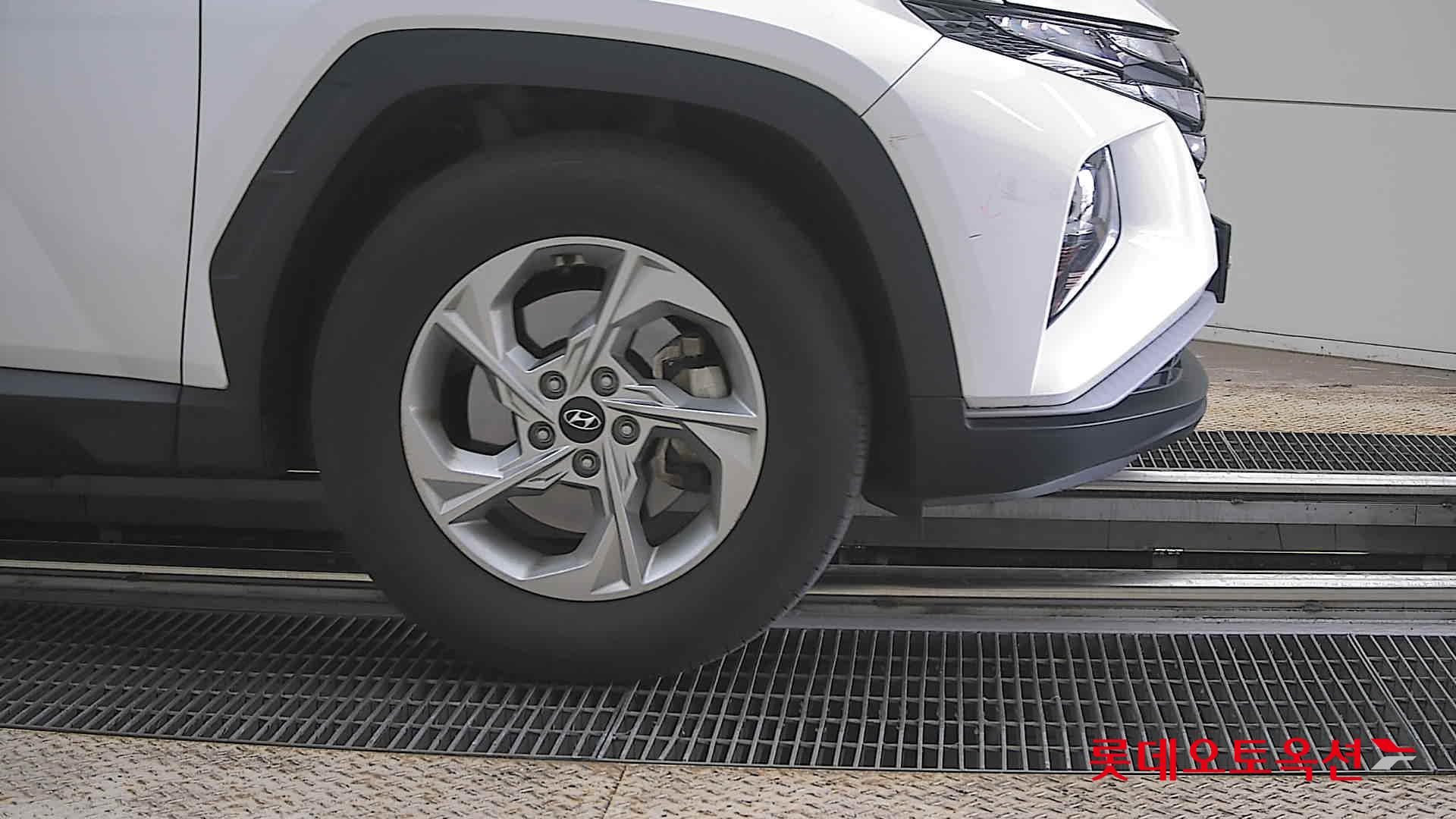 Hyundai Tucson - 27