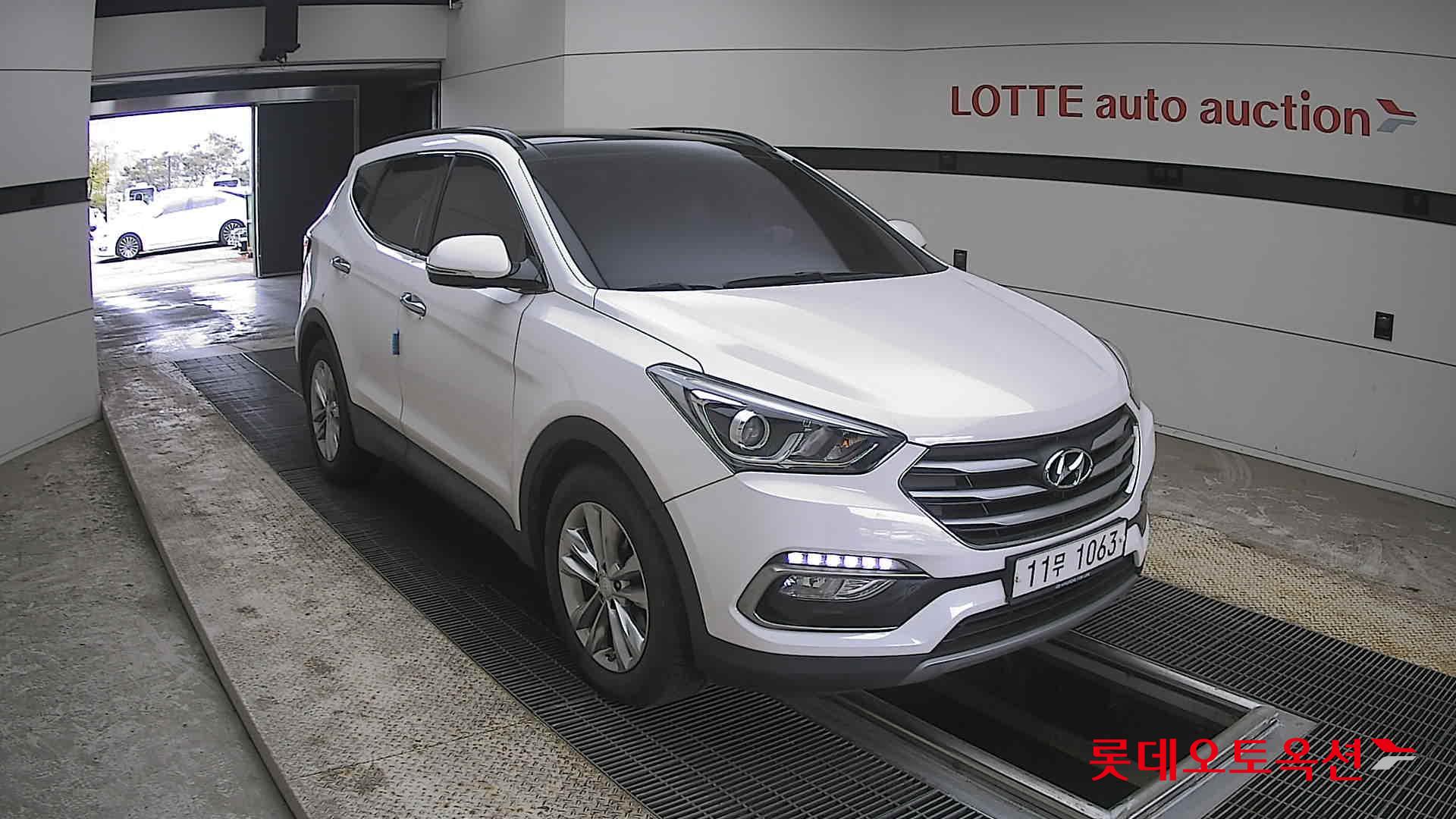 Hyundai Santa Fe 2016 - Image 6