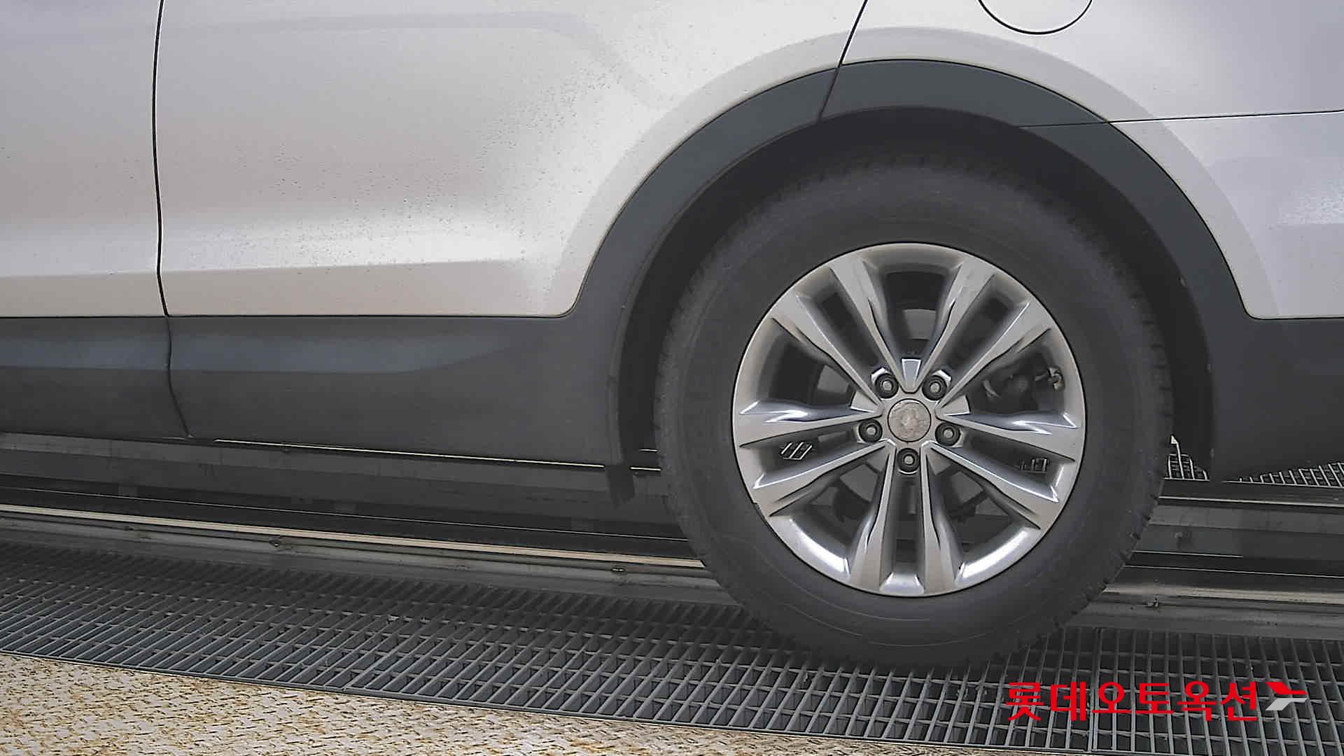 Hyundai Santa Fe 2016 - Image 26