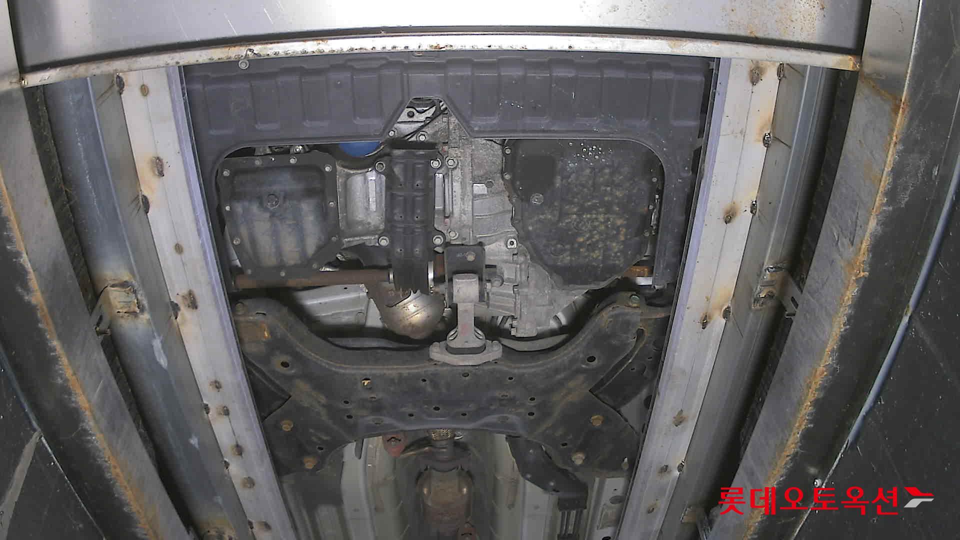 Hyundai Accent 2012 - Image 8