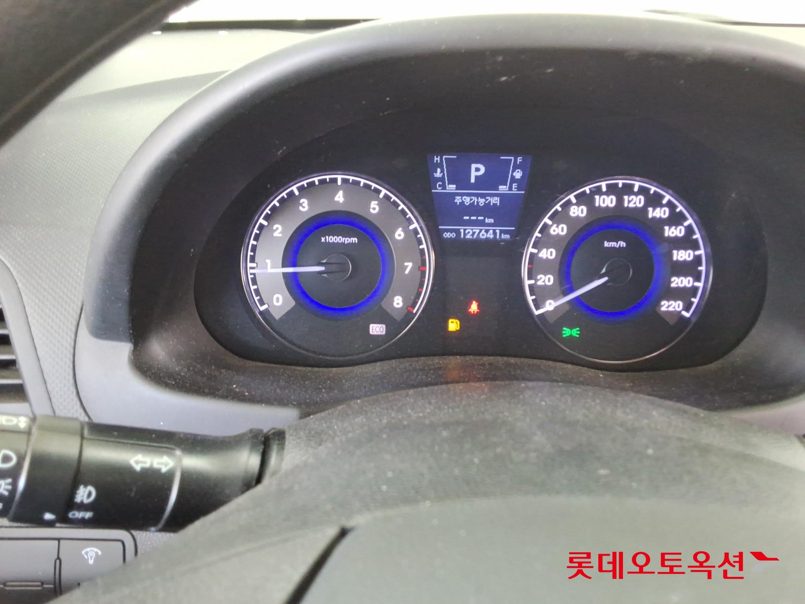 Hyundai Accent 2012 - Image 34