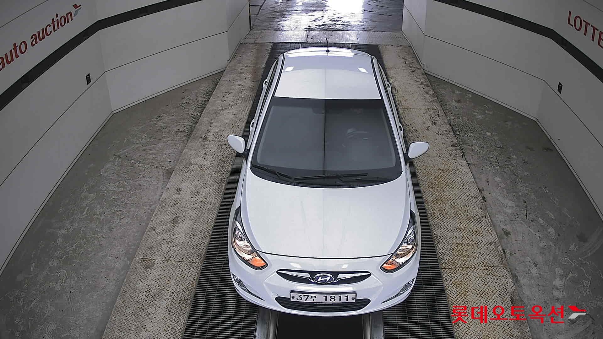 Hyundai Accent 2014 - Image 7