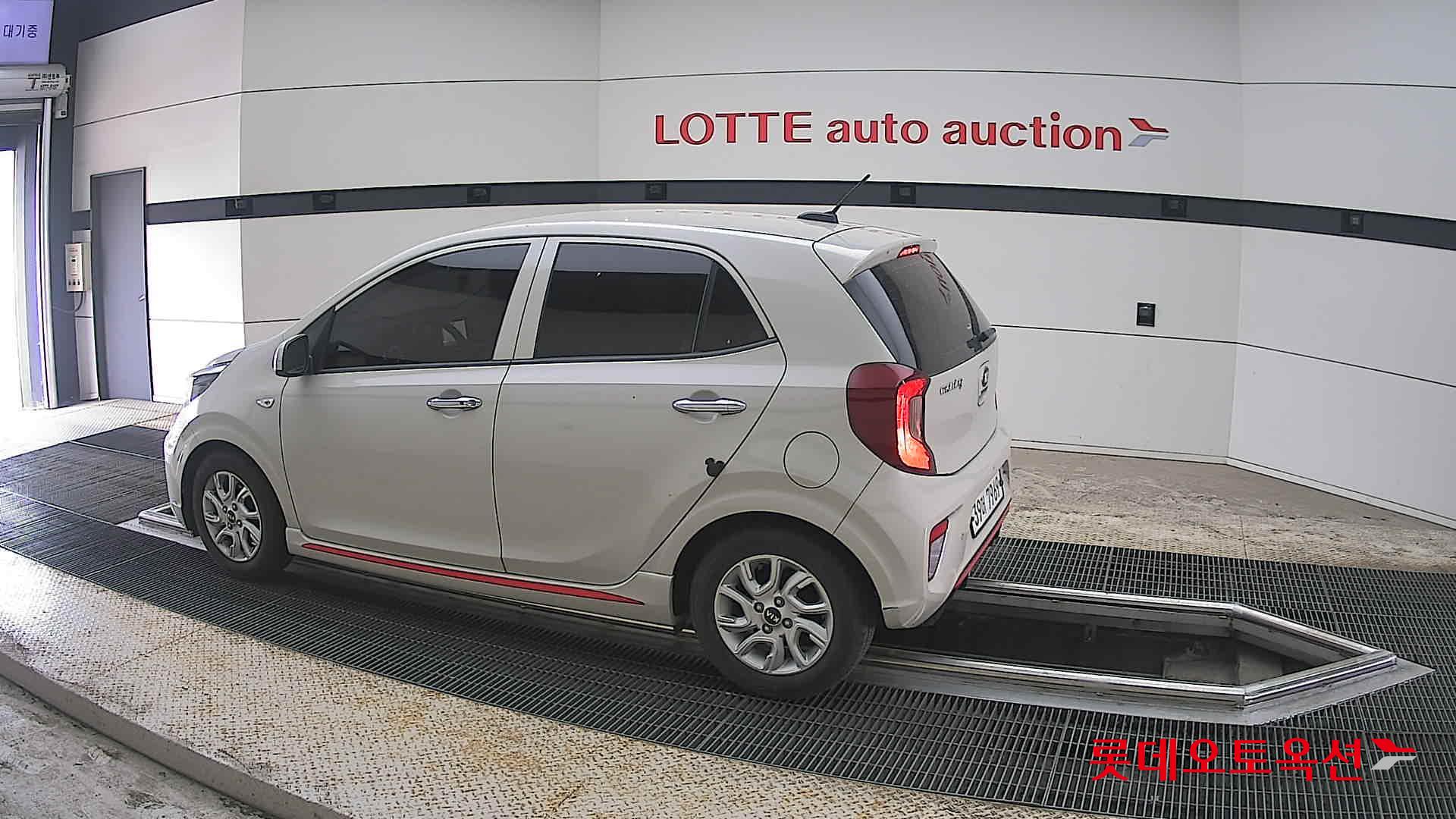 Kia Morning 2018 - Image 14