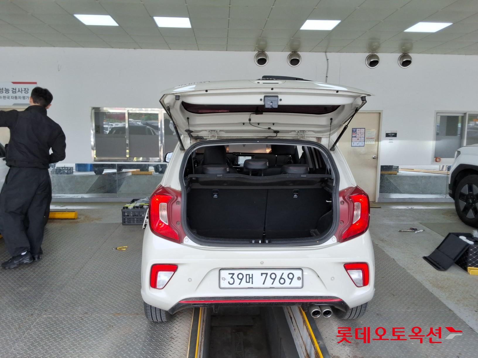 Kia Morning 2018 - Image 9