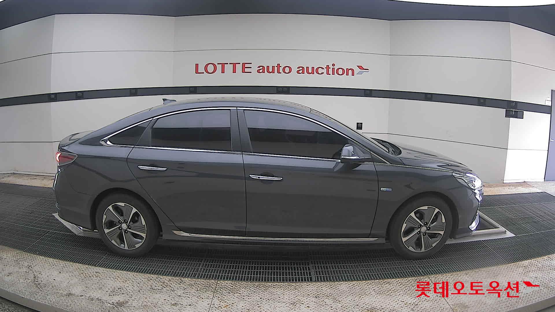 Hyundai Sonata 2019 - Image 21