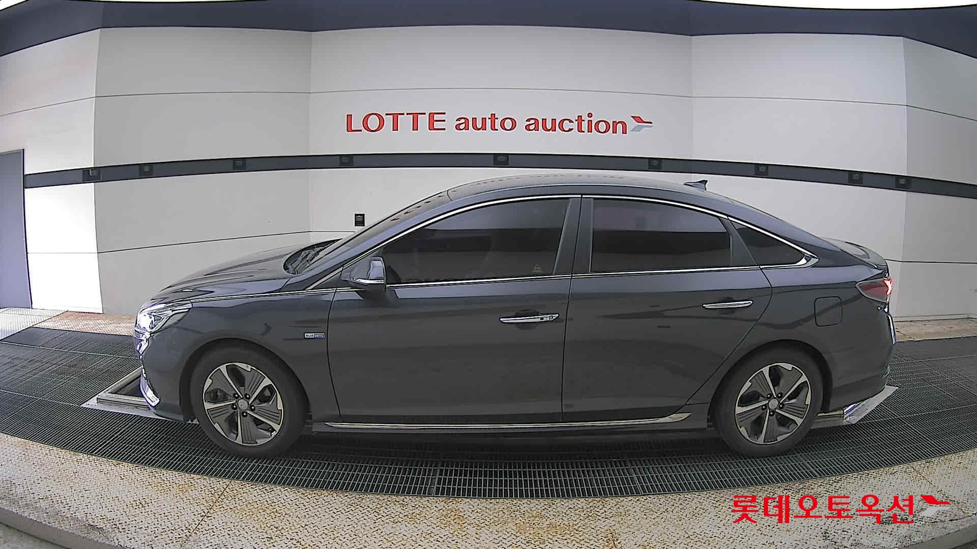 Hyundai Sonata 2019 - Image 13