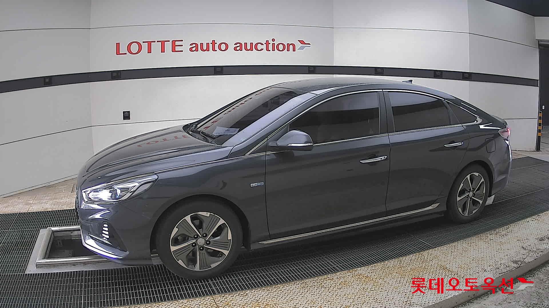 Hyundai Sonata 2019 - Image 12