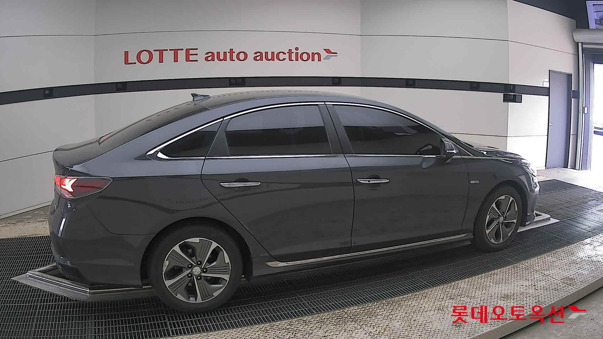 Hyundai Sonata 2019 - Image 20