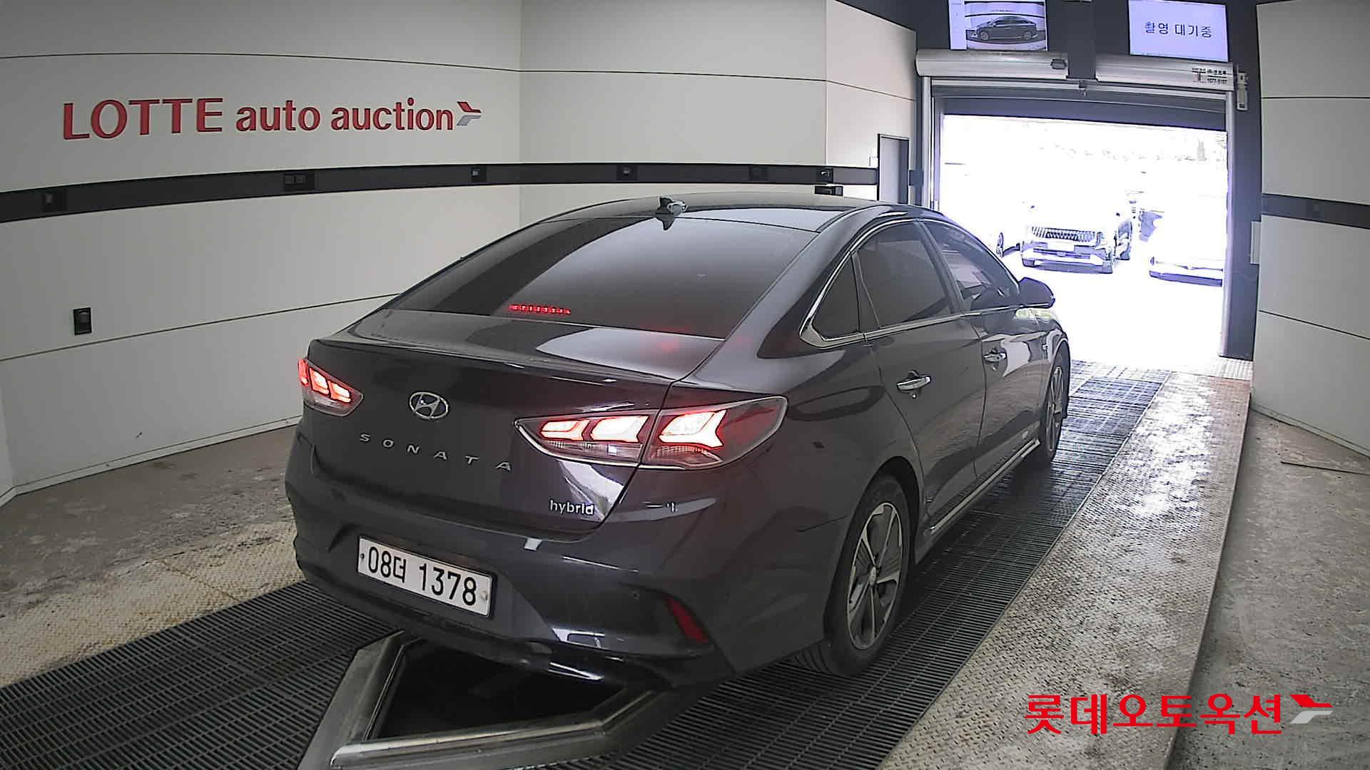 Hyundai Sonata 2019 - Image 18