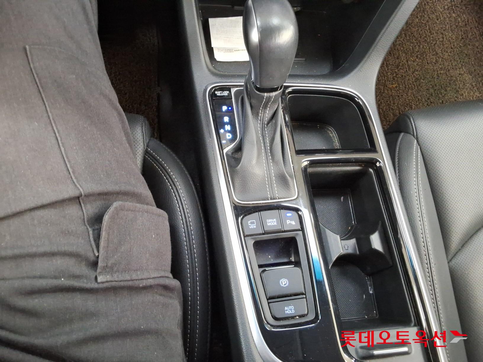 Hyundai Sonata 2019 - Image 34