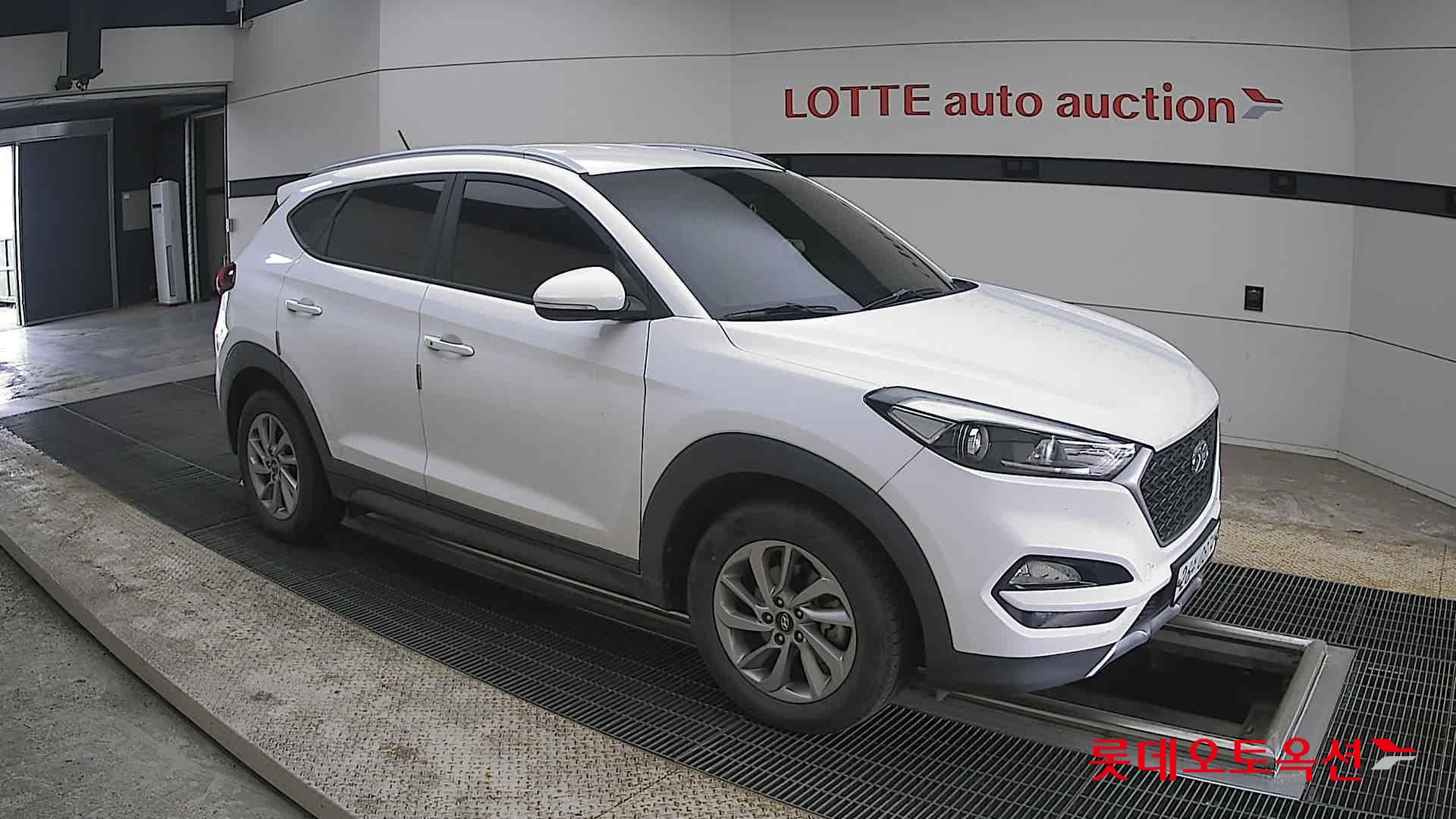 هيونداي توسان 2017 - صورة 23