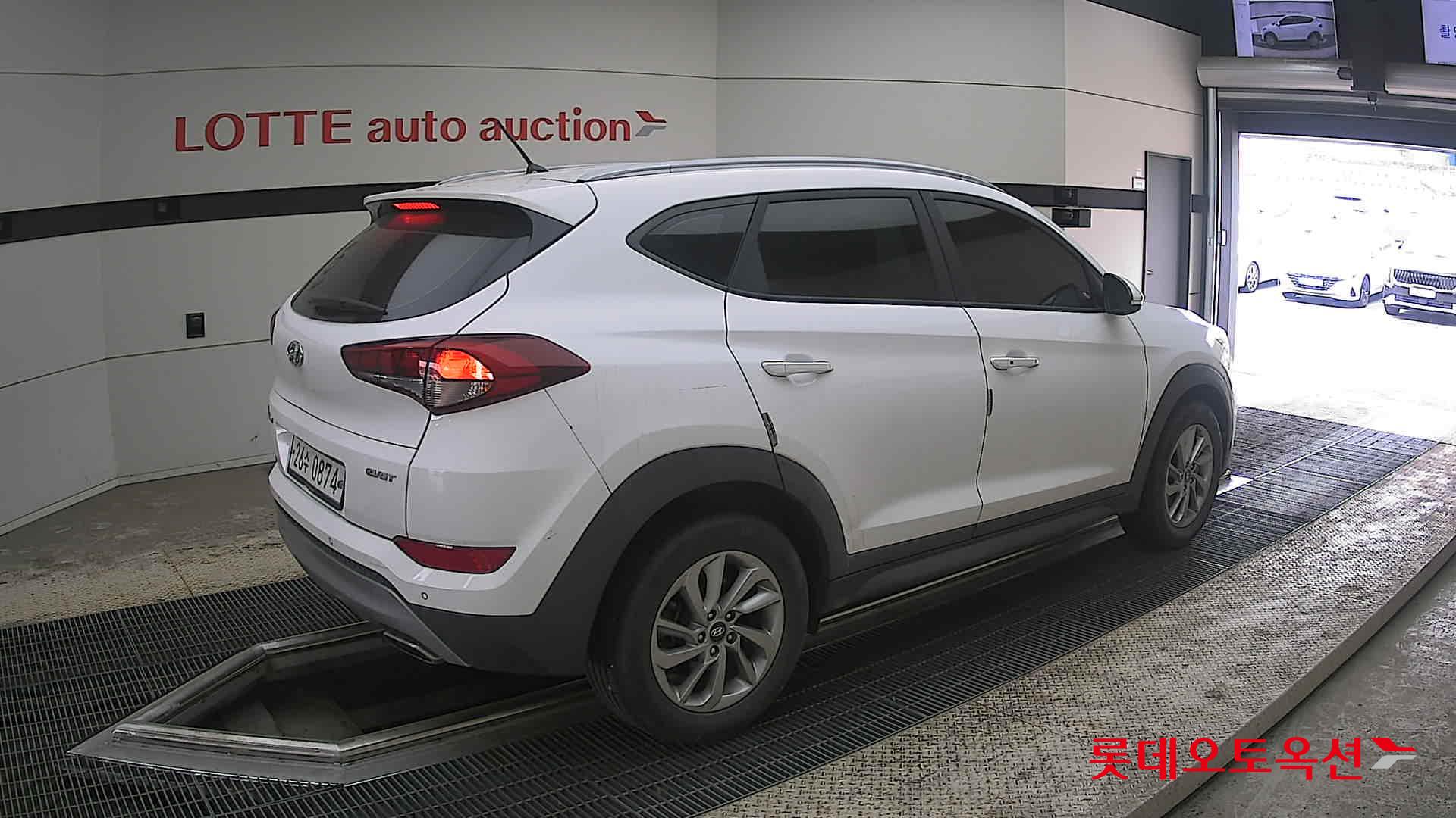 هيونداي توسان 2017 - صورة 19