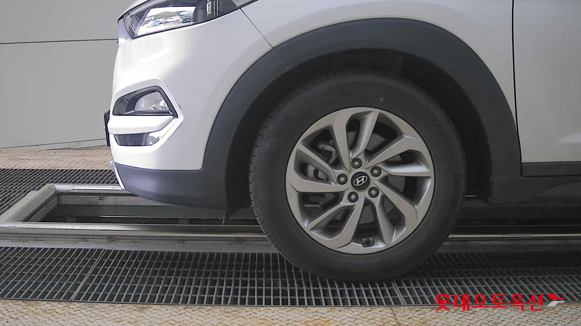 هيونداي توسان 2017 - صورة 25