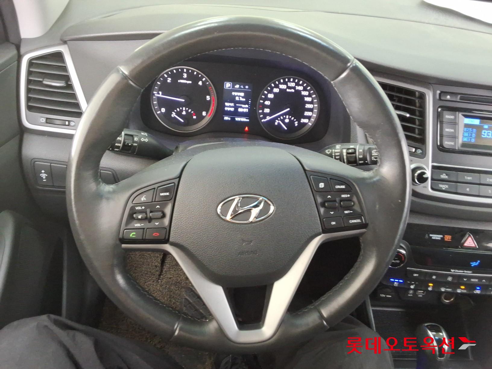 هيونداي توسان 2017 - صورة 30