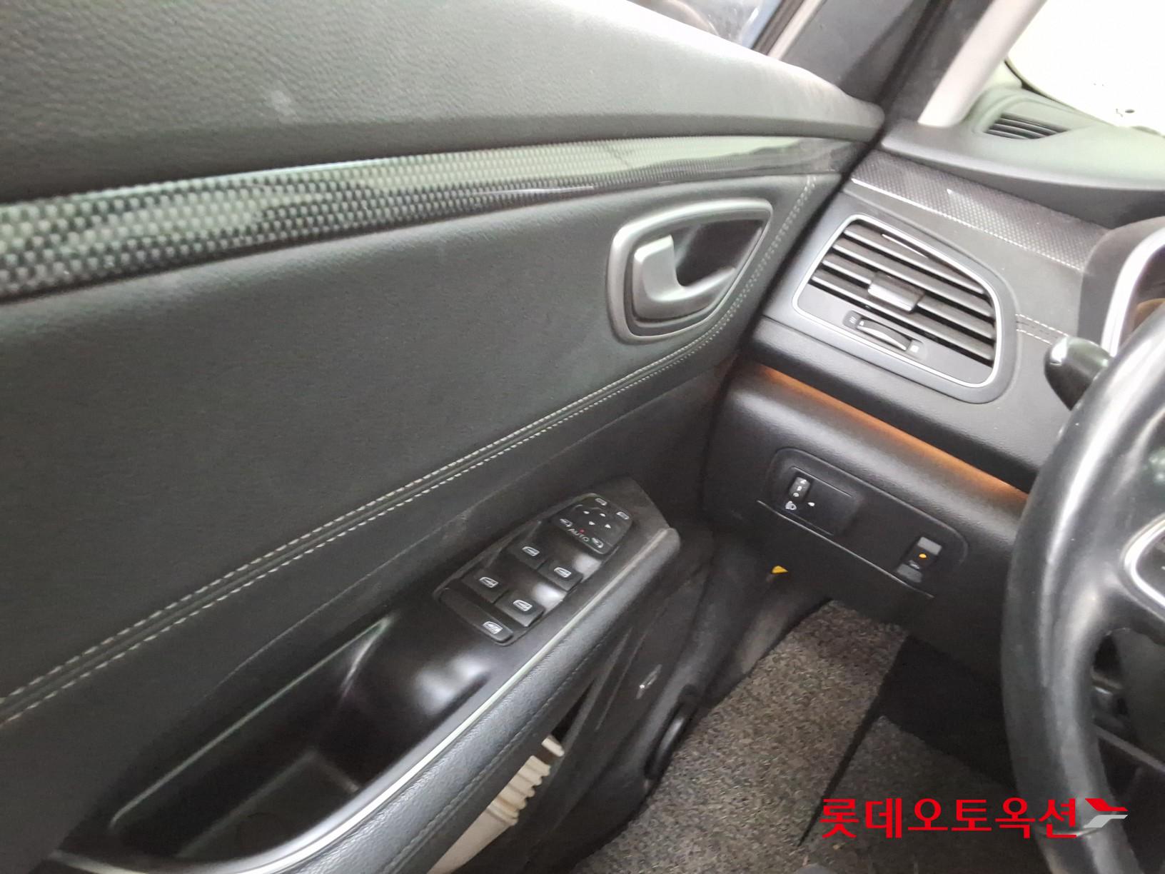 르노삼성자동차 SM6 2019 - 이미지 29