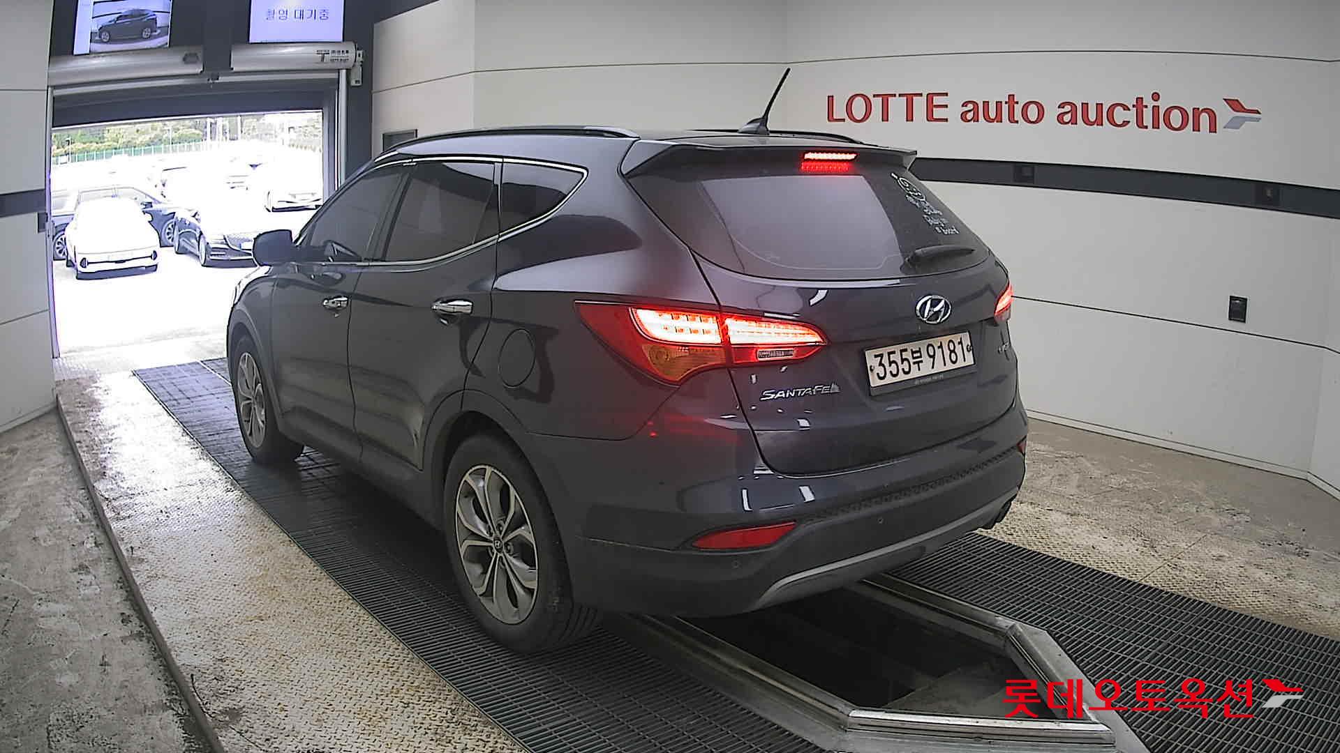 Hyundai Santa Fe 2013 - Image 4