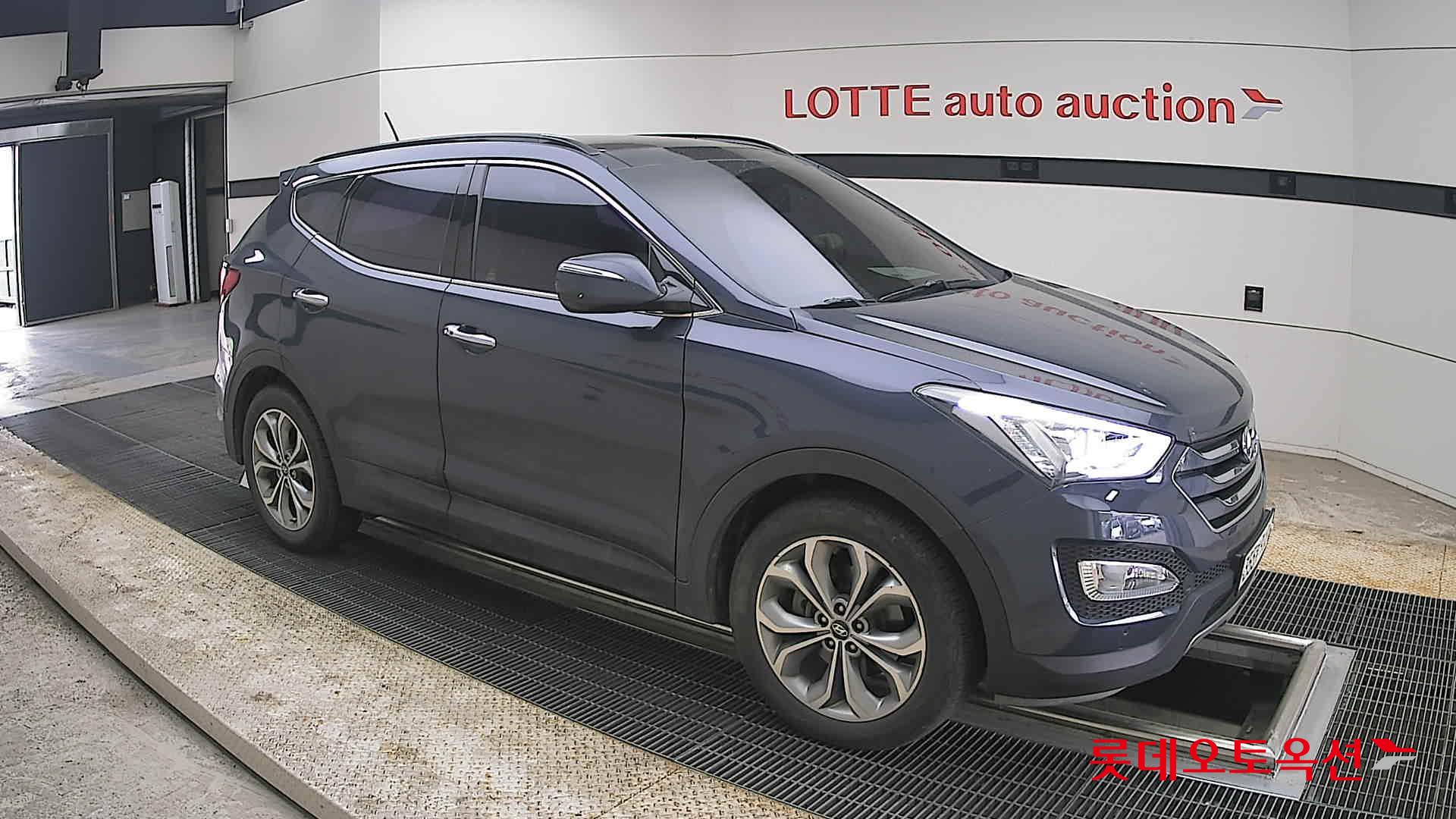 Hyundai Santa Fe 2013 - Image 23