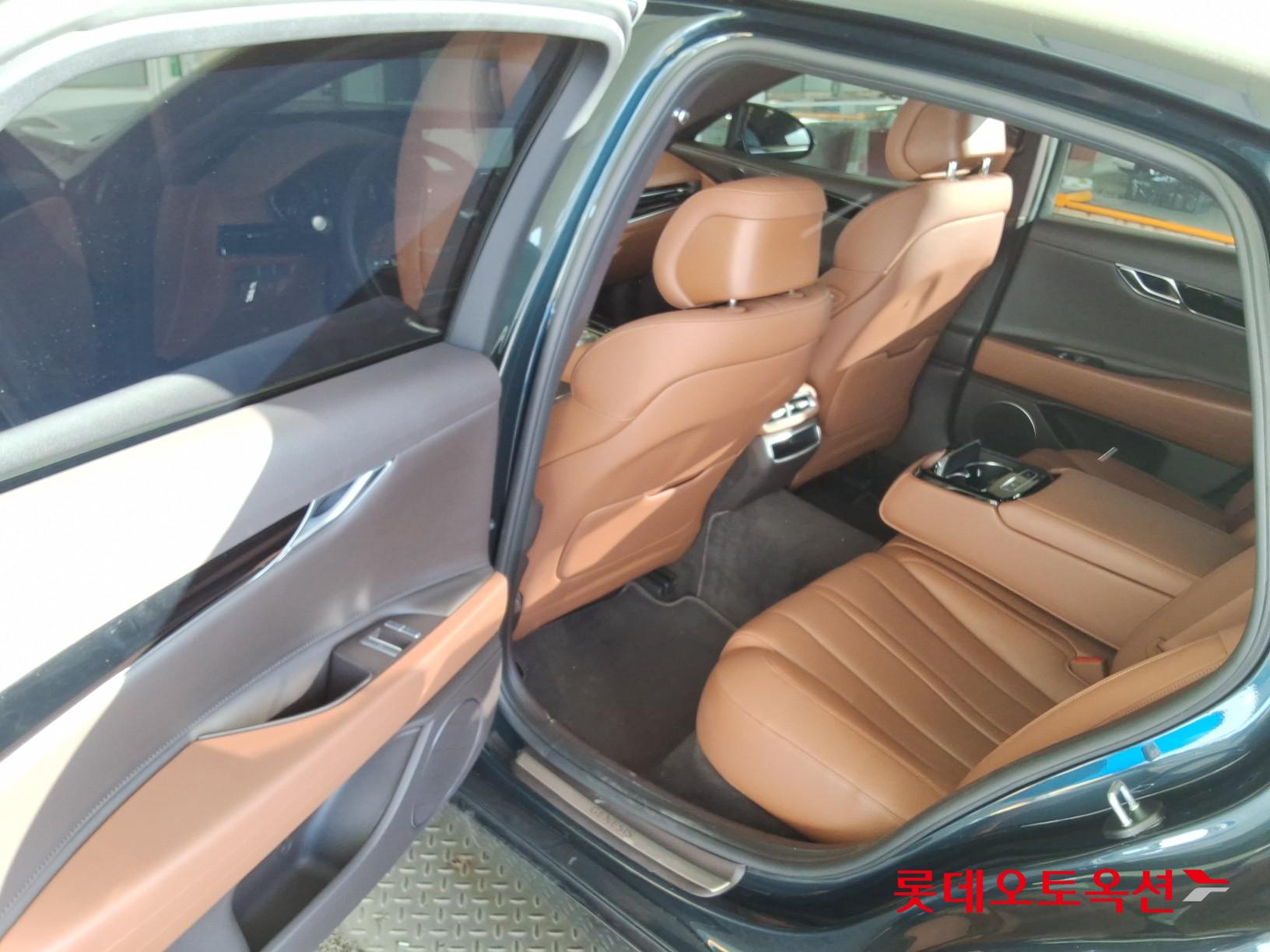 Genesis G80 - 37