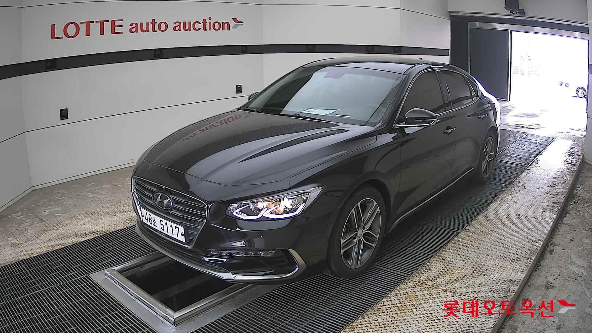 Hyundai Grandeur 2017 - Image 3