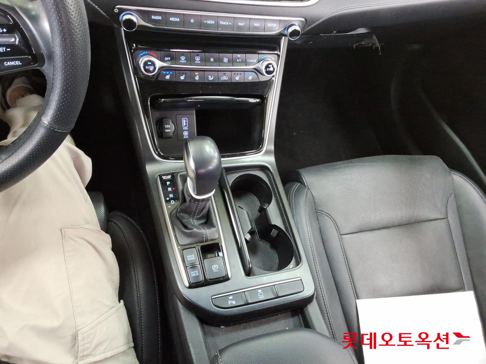 Hyundai Grandeur 2017 - Image 34