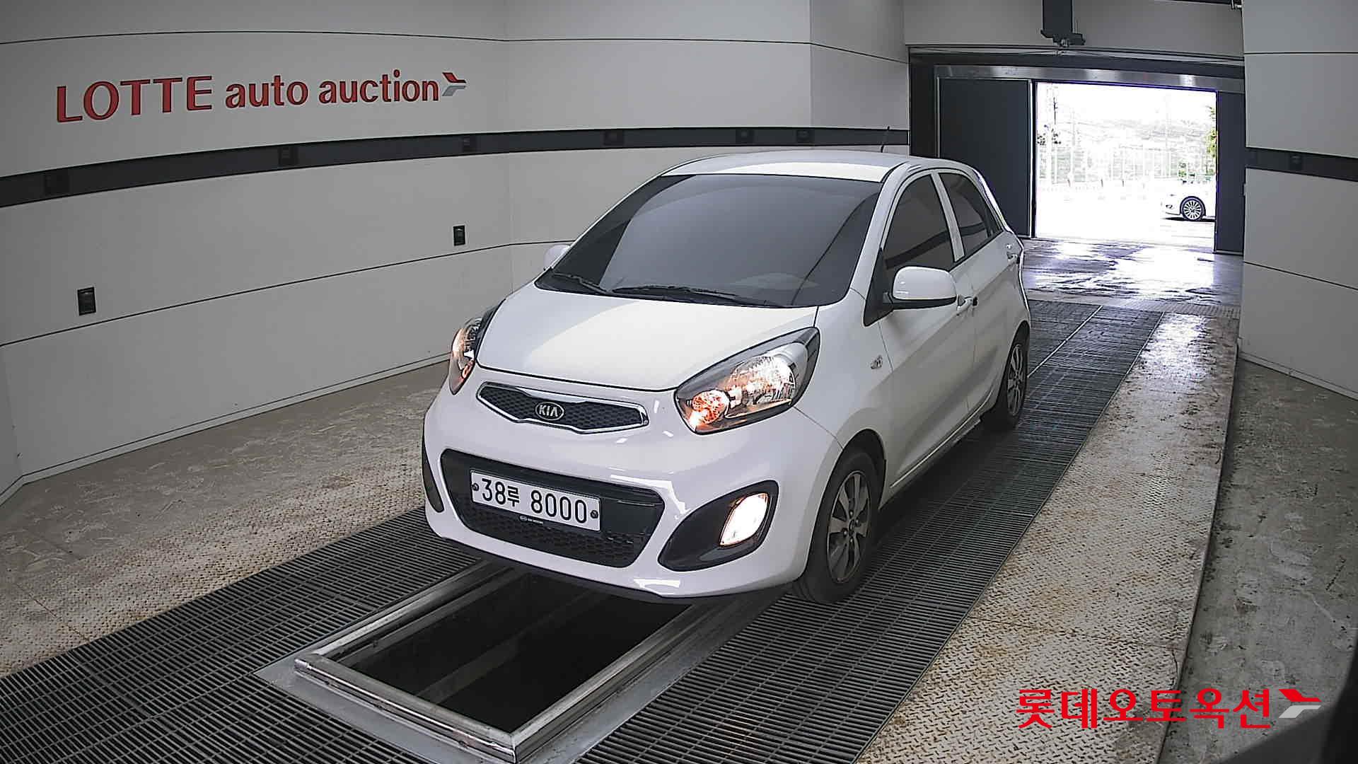 Kia Morning 2013 - Image 10