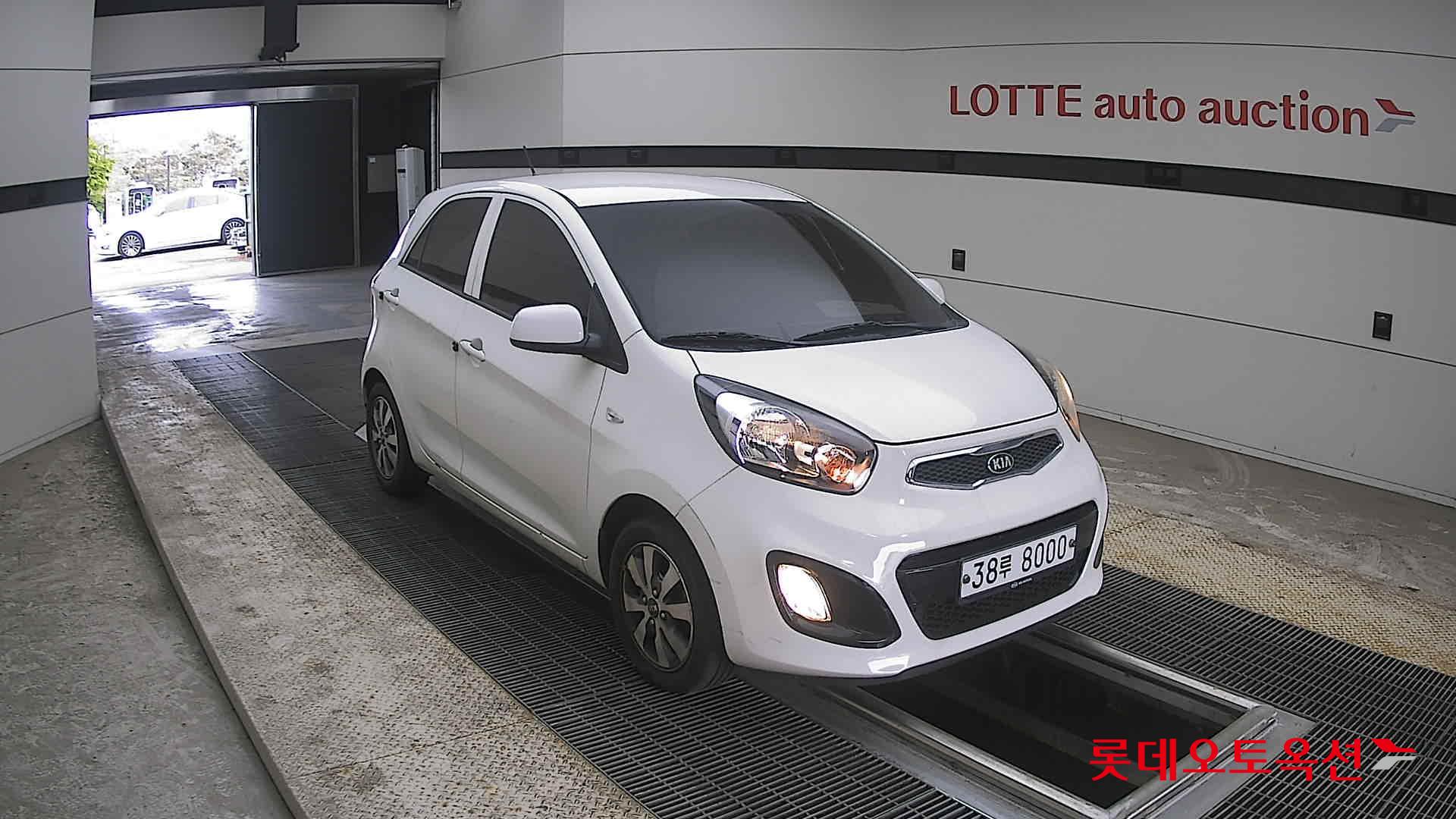 Kia Morning 2013 - Image 6