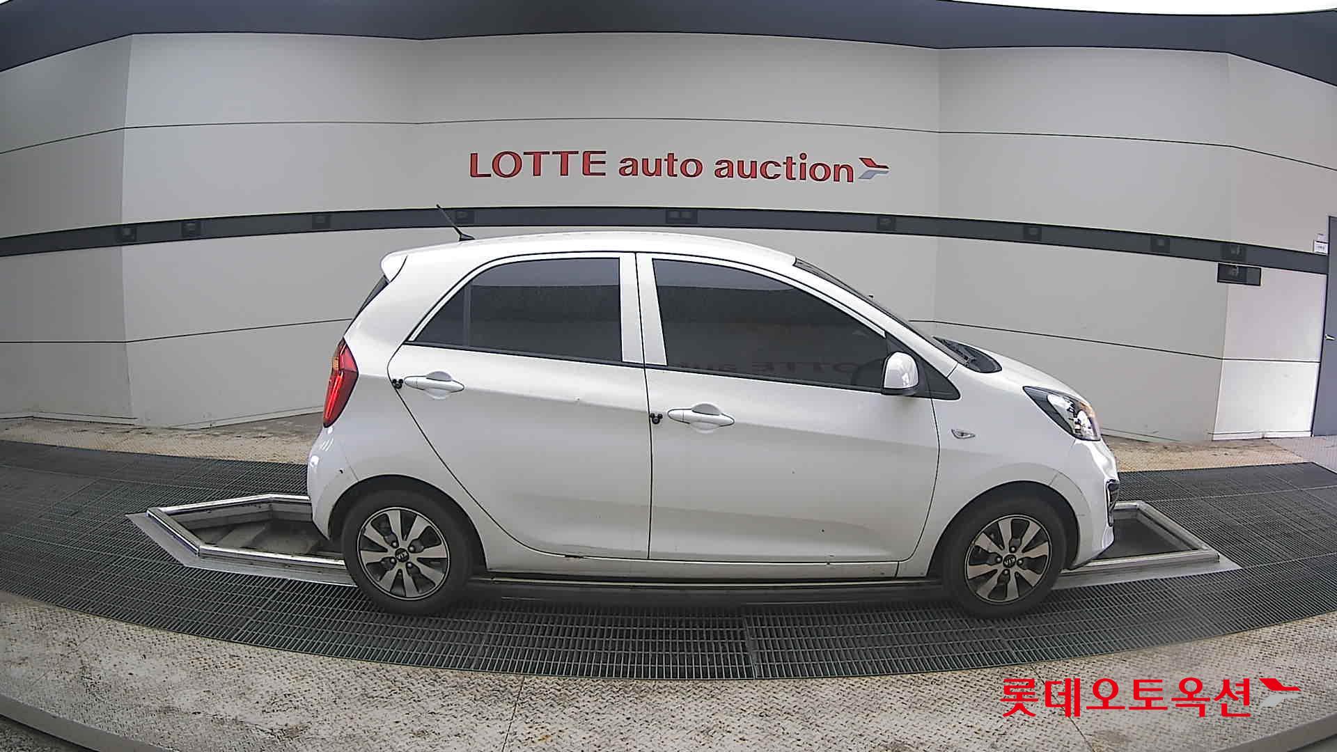 Kia Morning 2013 - Image 21