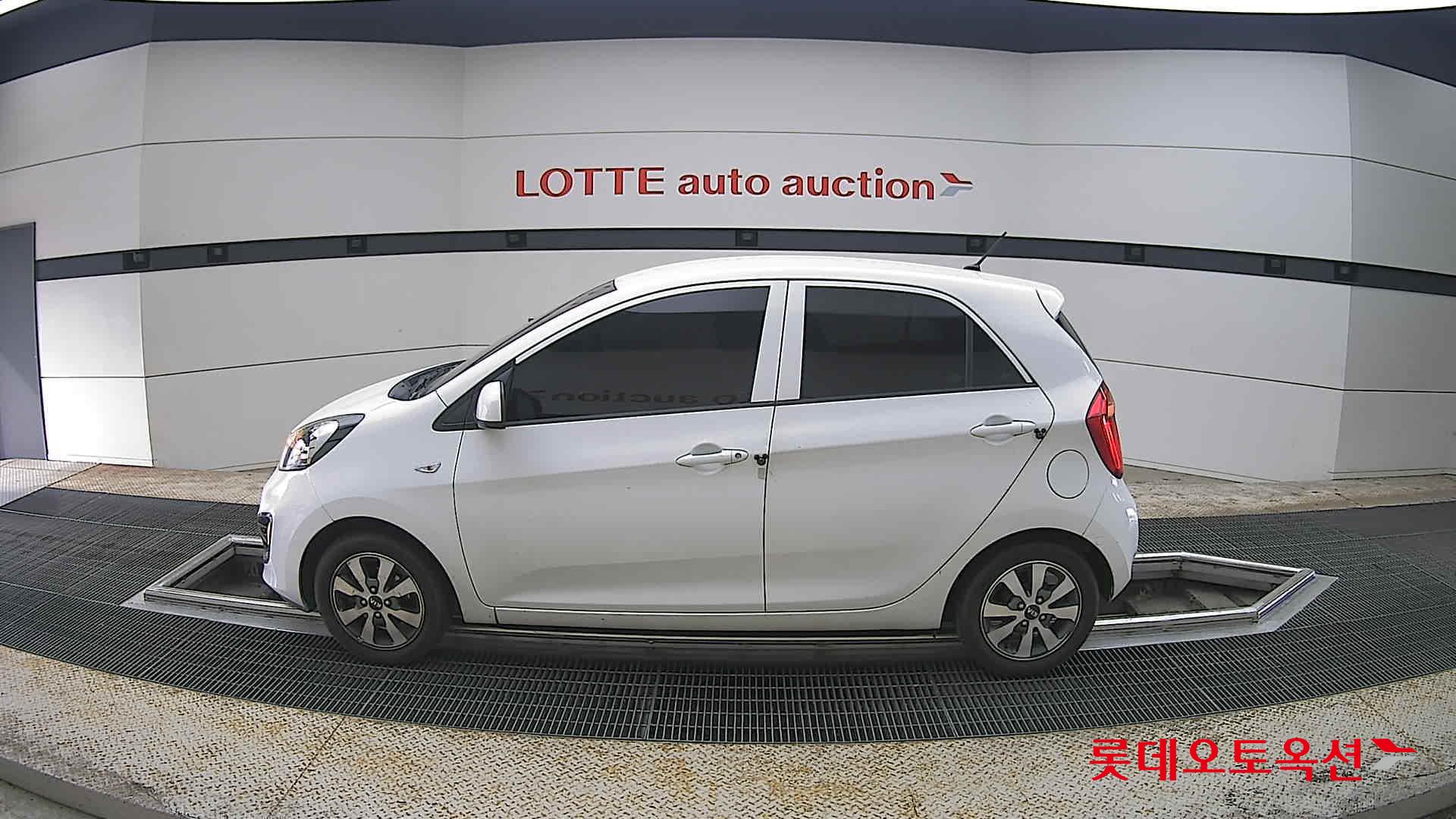 Kia Morning 2013 - Image 13