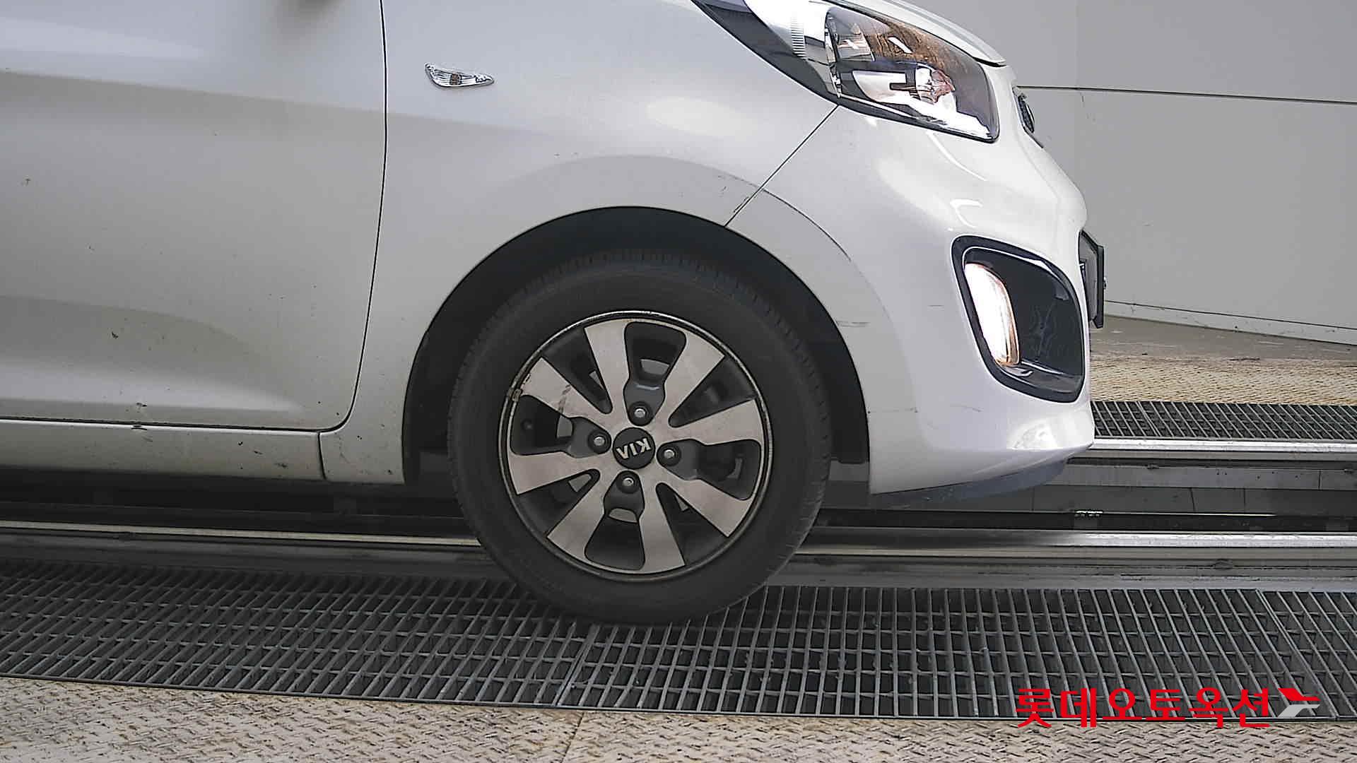 Kia Morning 2013 - Image 27