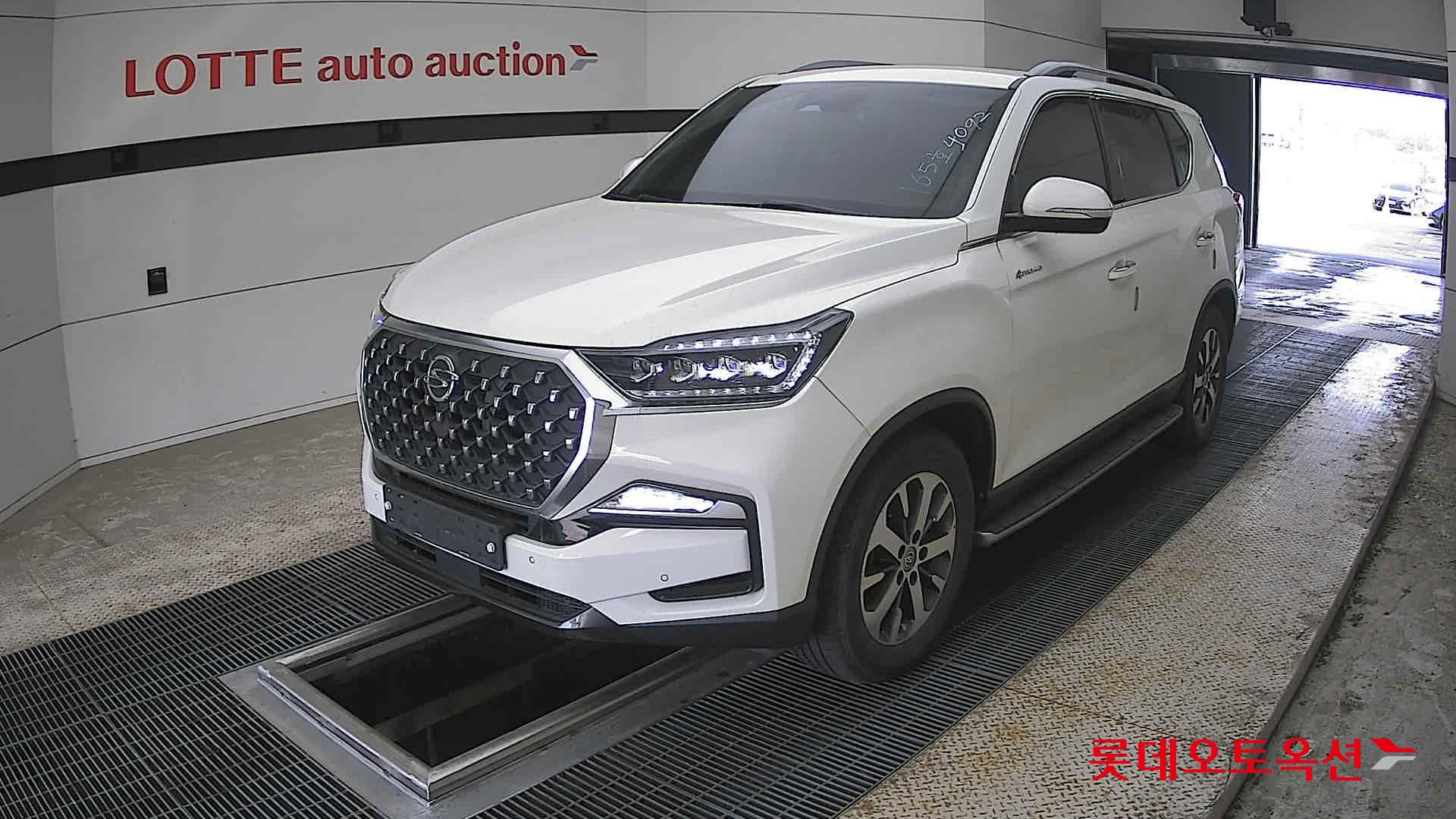 KG Mobility Rexton - 3