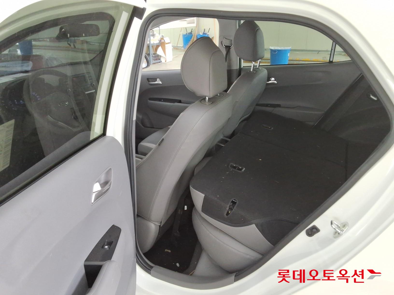 Kia Morning 2021 - Image 36