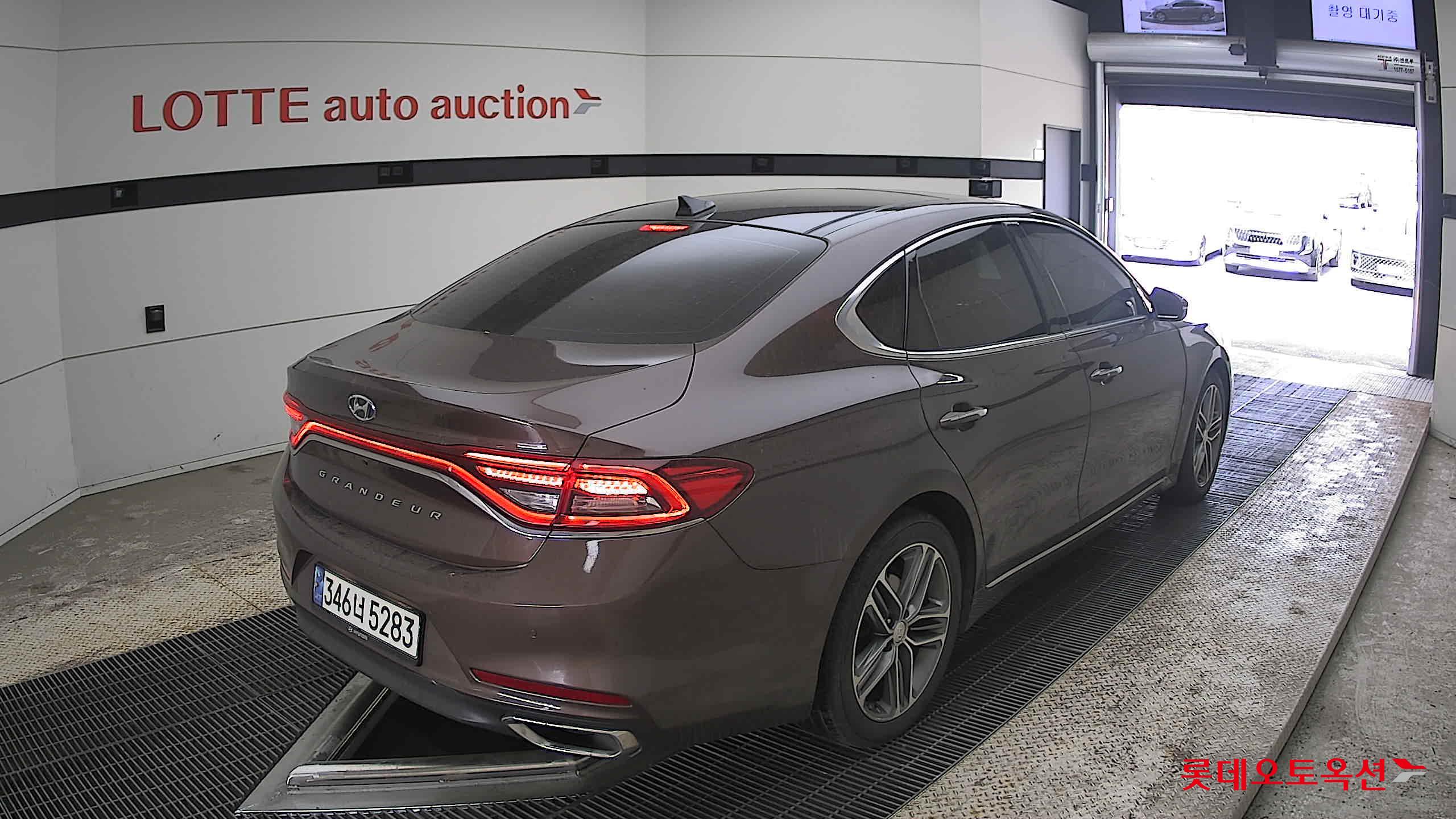 Hyundai Grandeur 2018 - Image 5