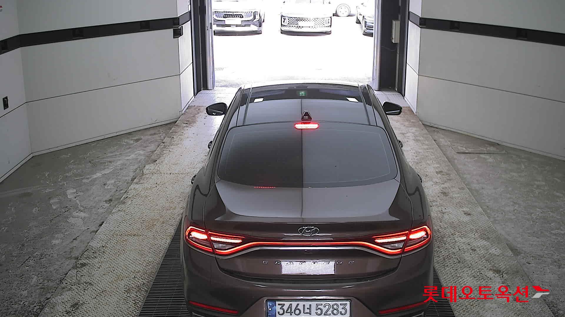 Hyundai Grandeur 2018 - Image 17